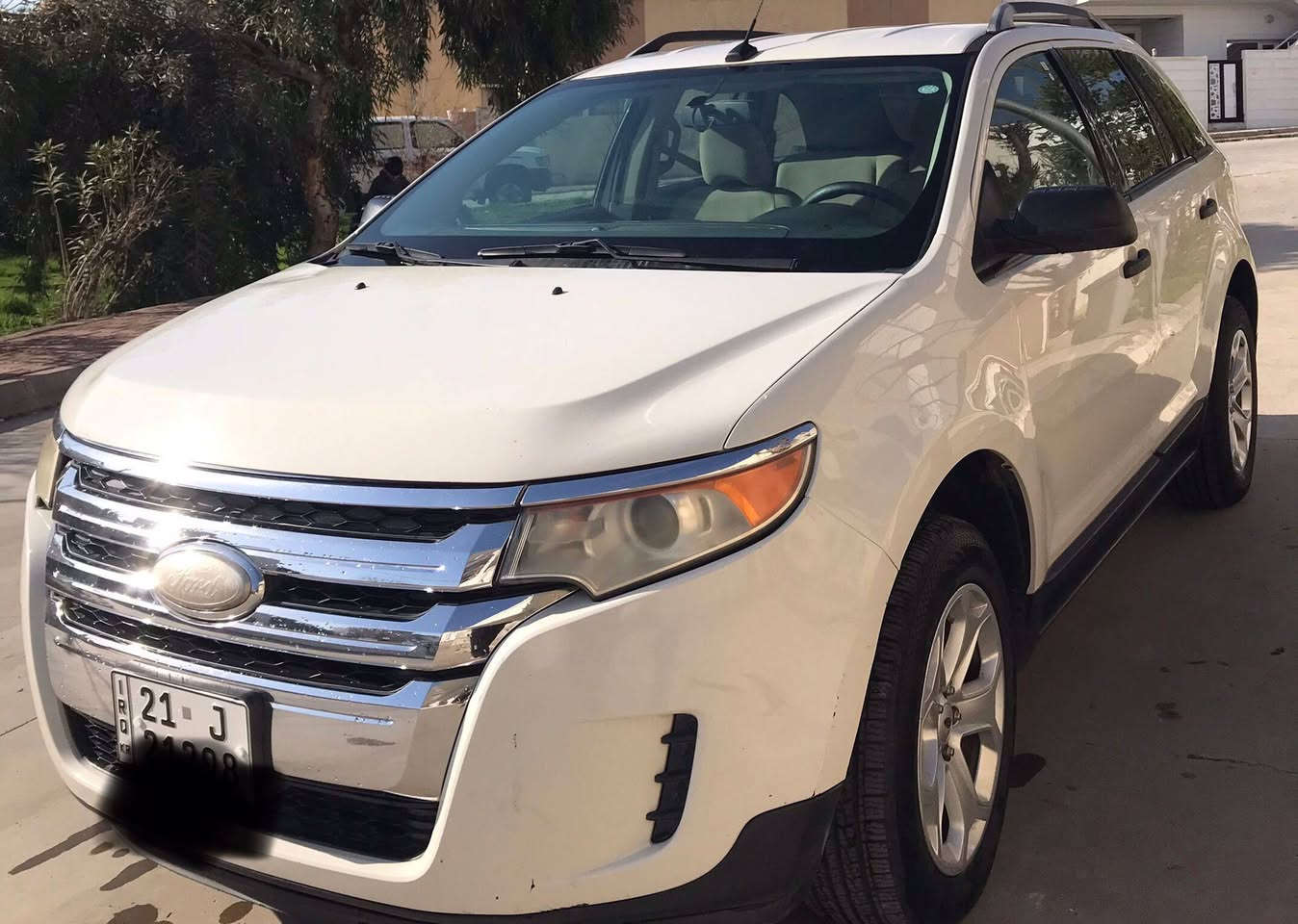 فرۆشتن
سلێمانی 
2012
بێ بۆیاخ بێ بێ سارد 
118معامەلە
***********
ژمارەی خاوەنی
