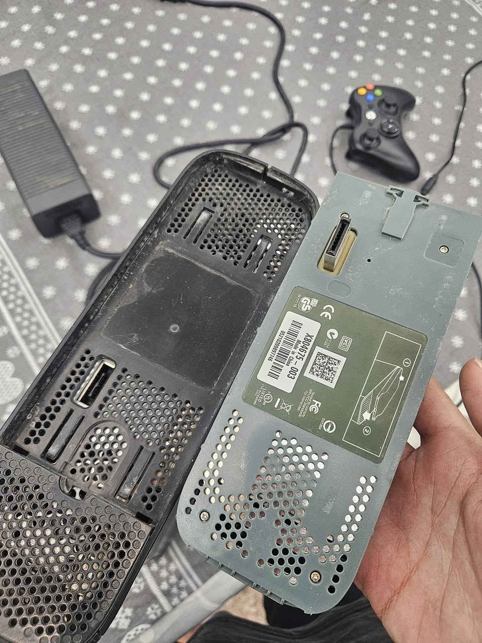 السلام عليكم متوفر xbox 360 fat 🕹
اكسبوكس ٣٦٠ فات من شركة microsoft مايكروسوفت
جهاز راقي غني عن التعريف للبيع او المراوس حسب القناعة  ملحقاتة 🎮
(🔌الجهاز، جوستك، كيبل عرض, محولة تشغيل)
الجهاز مهكر يشغل هارد داخي وخارجي فقط 👾
يجي ويا هارد داخلي بي 19 لعبة قويات من ابرز عناوين الجهاز
ايضا الجهاز مبرمج على قائمة aurora آخر اصدار وافضل برنامج يشتغل اول متشغل الجهاز ويعرضلك الالعاب بشكل كلش مرتب مثل ممبين بالفيديو والصور
سعر الجهاز 65،000 دينار 💽
المكان بغداد 📍 
متوفر توصيل لكل محافضات العراق 🇮🇶 
📝 ⚠️ ملاحضه: الجهاز عالفحص، الفحص قبل الاستلام ضروري
الي عاجبة الجهاز يراسلني ويتدلل


**إذا كنت صاحب هذا الإعلان وتريد حذفه لأي سبب، رجاءا أرسل رسالة إلى الدعم الفني**