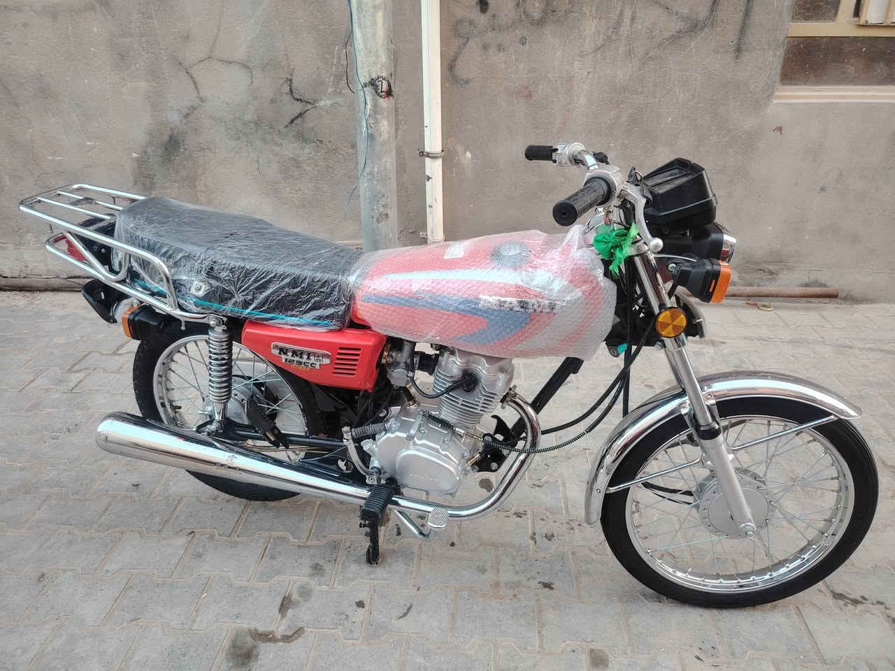 سلام عليكم دراجه نامه تعميره  26 بس شاصي 24 اوراق سكنر مدفوع كمركهه صارلهه أقل شهر تعمرت  من نوفل كله شلامجه اصلي  مناقصه شي السعر خاص او اتصال مكاني سماوه *********** واتساب
