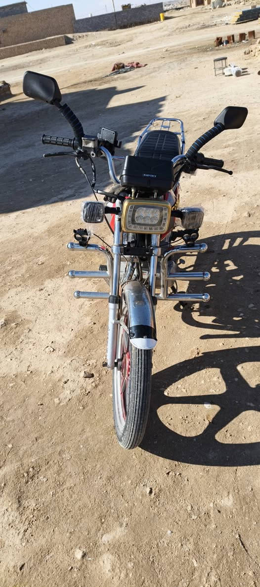 ماطور ايراني 21 للبيع475 نظيف كير محرك شرط***********
