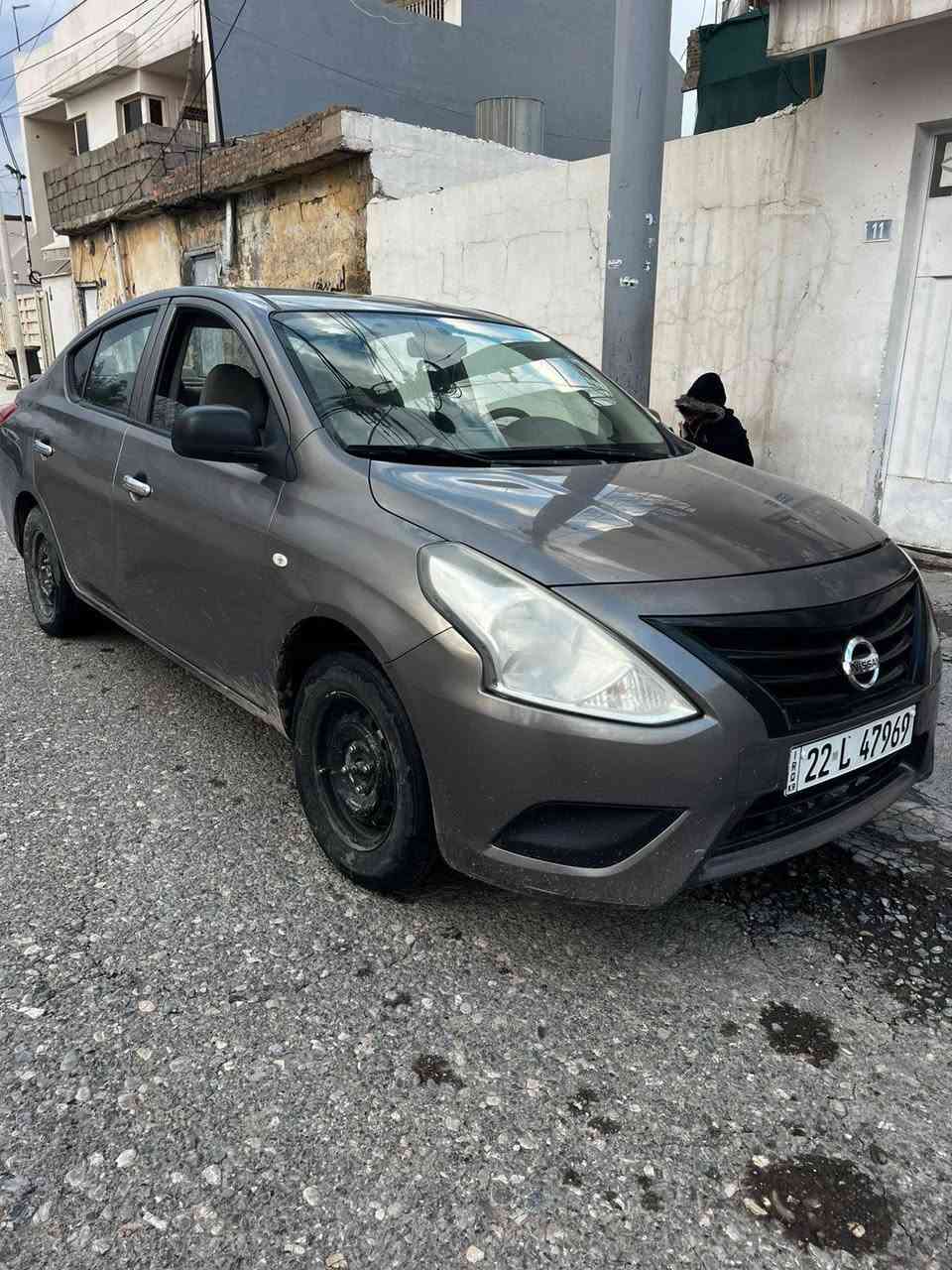 لاکشمیبا 2016 
شەش پارچەونیووی بۆیاغە ، واتا حیزام 
جەمپێکی زۆر خەفیفی پشتی
گێڕو  مەکینە بەشەرت 
سەنەوی ژینگەی تا 2028 نوێیە
چوار وەڕەق غڕامەی لەسەرە 
نرخی 79 وڕەقەو مەجالی کەم 
***********
