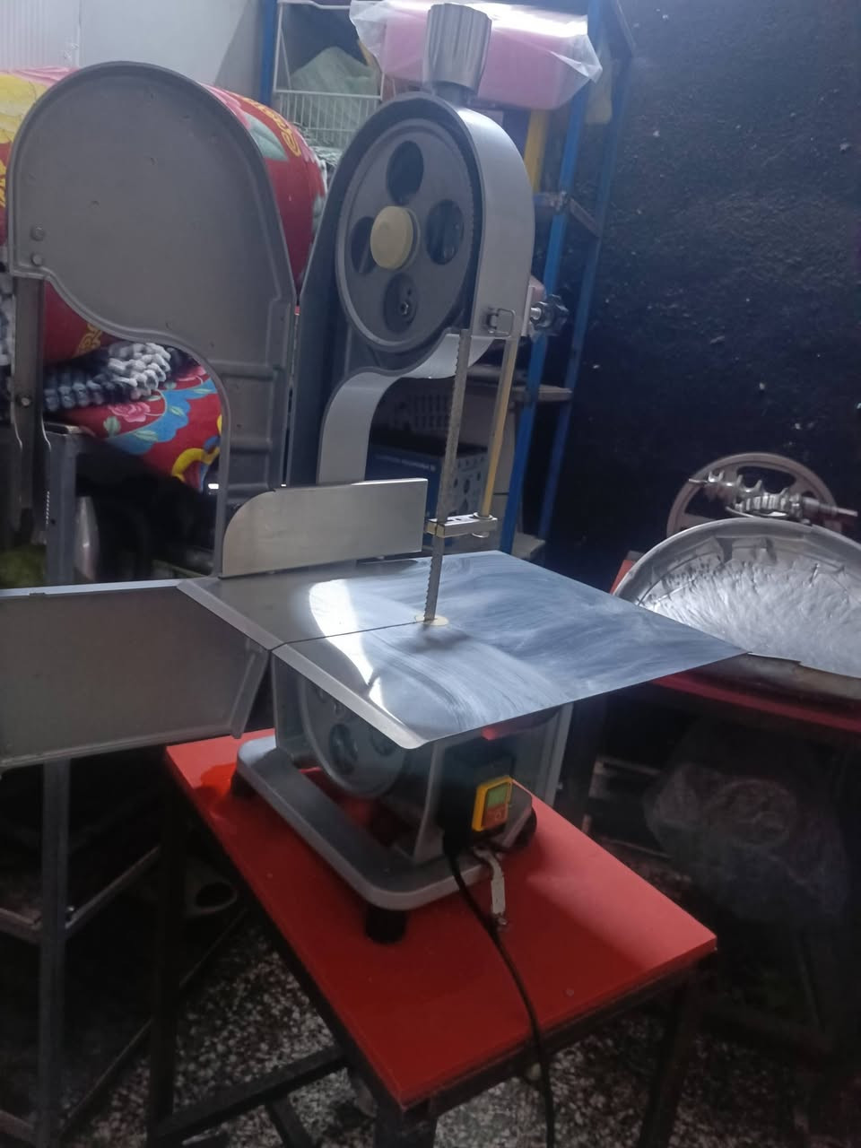 منشار تقطيع لحوم للبيع
التفاصيل عالوتساب ***********
بغداد الحسينيه مدخل شارع أبو سمير
