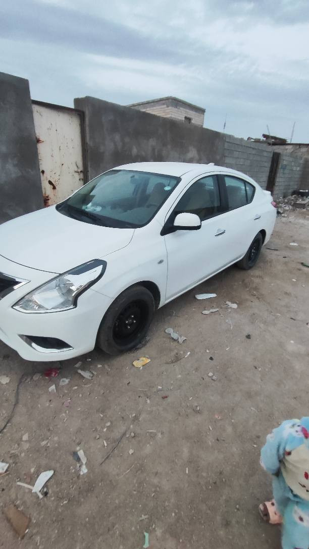 نيسان سني هندي 2024 اربيل 40الف ماشيه بيه طخه بل دوسه بصفحت السكن ولباقي كفاله  *********** السياره جديده كلش الزبير, البصرة
