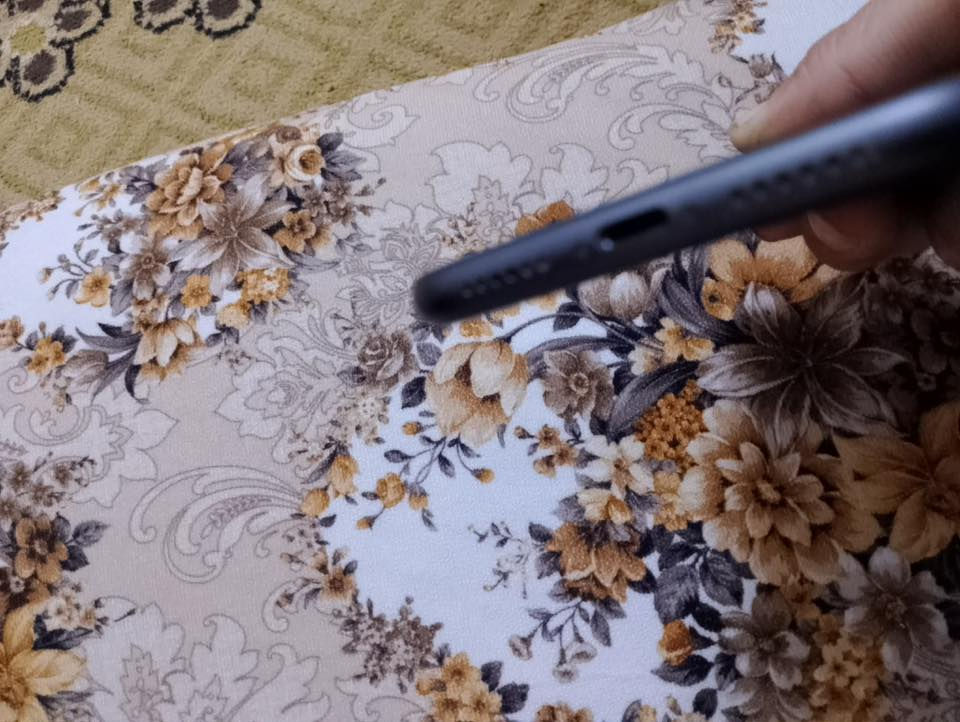 سلام عليكم جهاز ايفون 11 عادي ذاكره 128 تك سيمكارت ماا مبدل بي شي شرط بطاريه  93 شرط ماا يصرف شحن سعر 300 وبي مجال لطيبين رقم موبايلي *********** بي واتساب رجأن مو شراي لاا تكسر بل جهاز
