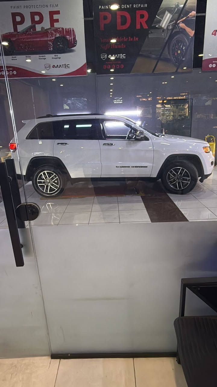 السلام عليكم
جيب للبيع مديل 2022 لمتيد فول موصفات
مكفولة كفاله عامه
سياره مغلفة ppf
سيارة ترقيم جديد وهزة جديدة
ماشيه 68
سيارة مال جناي نظيفة حيل 
سعر 315 وبيها مجال
العنوان بغداد 
رقم الهاتف ***********
