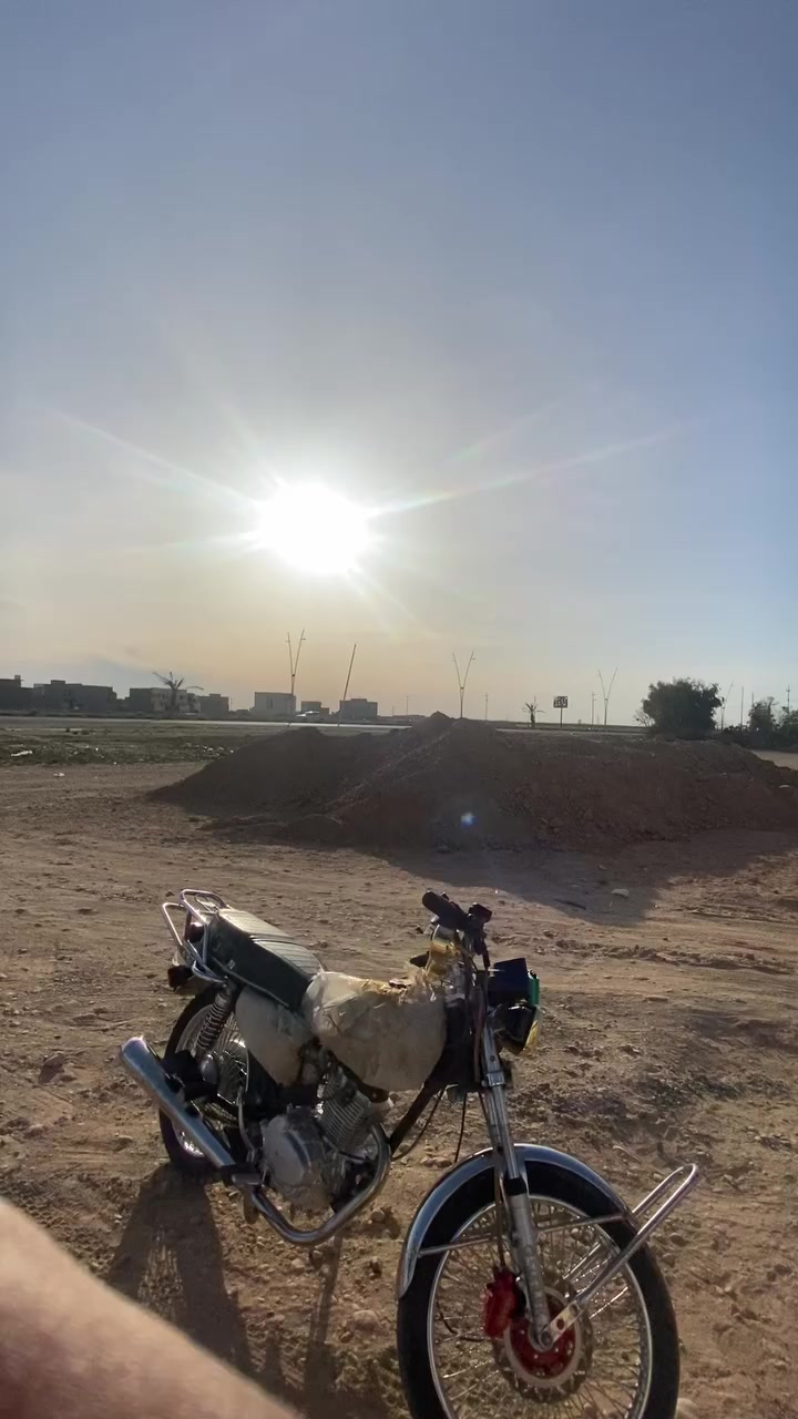 السلام عليكم تايكر 2024 للبيع السعر 450وبيها مجال للشراي مو شراي لاتعبني فدوه لطولك رقمي ***********
