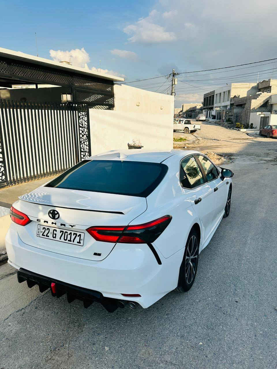 تويوتا كامري موديل 2020 SE دوو بن دةركةي لاي سكني سبوغ بئ داخل دوو جي ساردةكوتي هةية سةقفي قوبي هةية بيش و باش كةبس بةرد رادار كير مةكينة بةشةرت شوين قةزاي خةبات *********** أربيل, العراق
