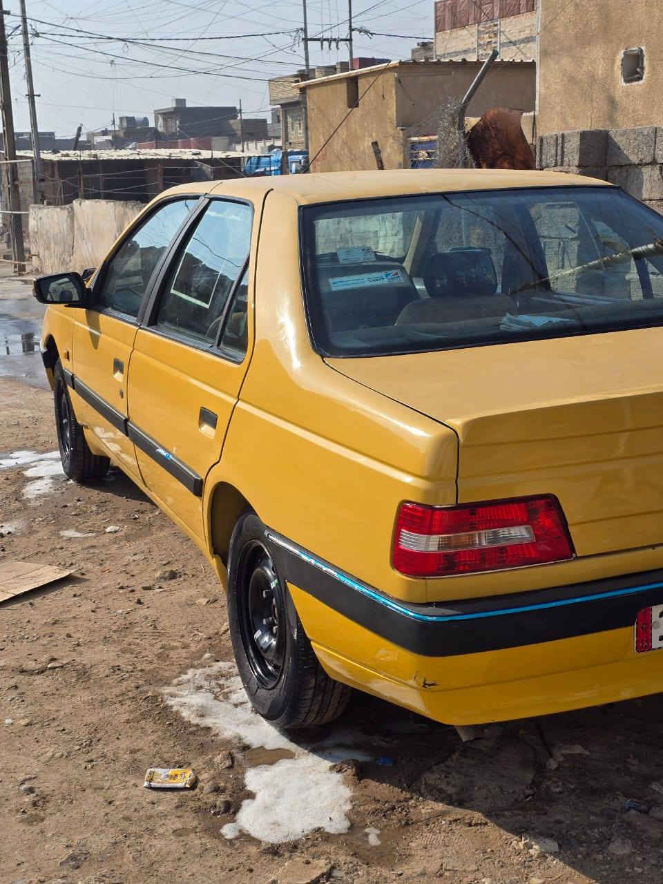 هاذا الرقم لاستفسار ***********
السعر 42 ورقه
سيارة موديل 16
