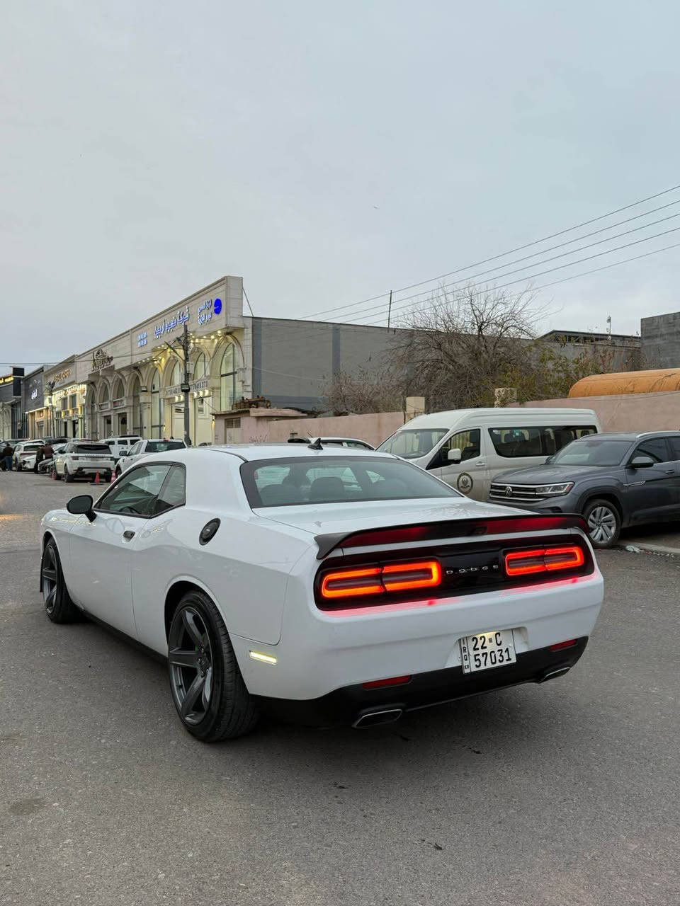 دۆج چالنجر ٢٠١٧ پلەس
فوول مواسەفات 
شاشە گەورە
سەماعەی alpha sound s
هەموو شتی نویە هەتا ٢٠٣٠ بەناوی خۆمە
تەحویل غرامە بەناو کردن بەشەرت

دوو پارچەی سبوغە 
چاملغ بونيد
*********** أربيل, العراق
