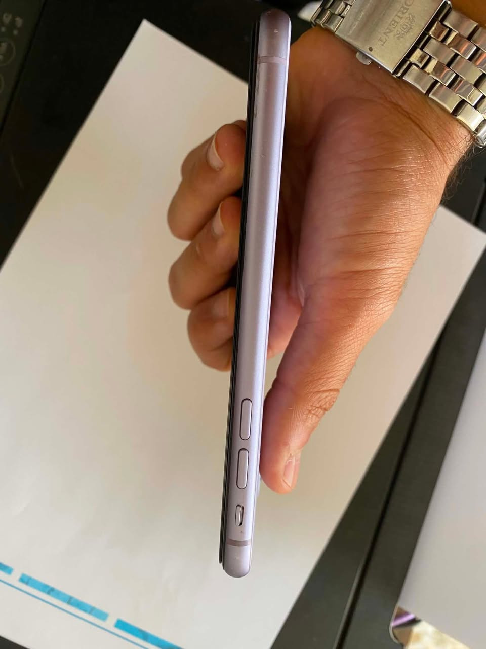 ‏عندي iPhone 11 عادي للبيع شرط ما نبدل شاشة فقط بس بطارية الاصلية 100.  ￼ دبل ￼خط ￼ الموبايل كله شرط ￼ ولا عنده مروس عادي السعر 225


**إذا كنت صاحب هذا الإعلان وتريد حذفه لأي سبب، رجاءا أرسل رسالة إلى الدعم الفني**