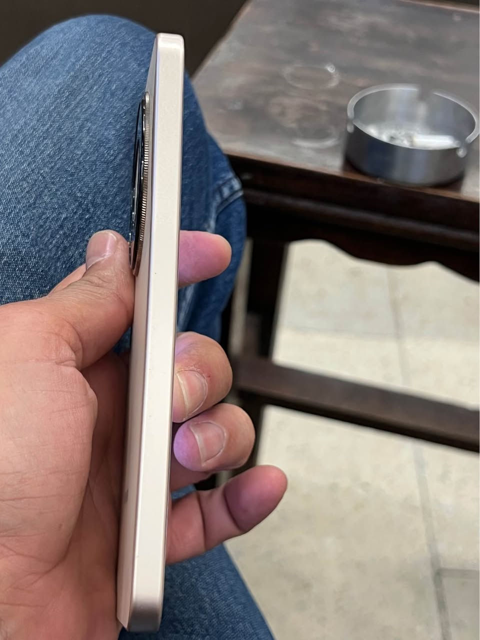 هونور X9D ذاكره 256 العشوائيه 12 شاشه مقاومه للكسر بطاريه 8300 ملي امبير جهاز غني عن التعريف بدون ملحقات مامفتوح بس بيه نقطه زغيره على يسار الشاشه بالاعلى غير مؤثره نهائيا مكاني بغداد العطيفيه *********** بغداد, العراق
