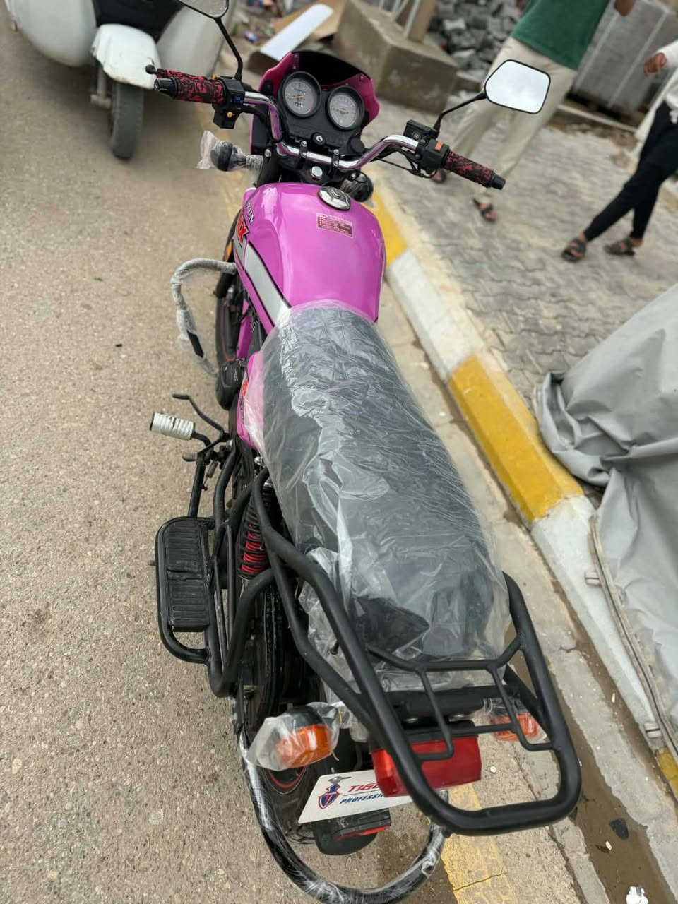 دايوان ماكس موديل 23كفالة عامة اوارق اصولي مكان قضاء الحي اتصل بيك خير ودلل ***********
