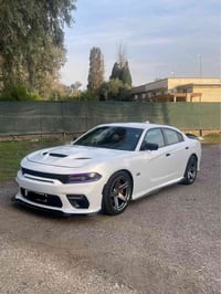 تشارجر SRT • ٢٠١٧ • ٦٫٤ لتر