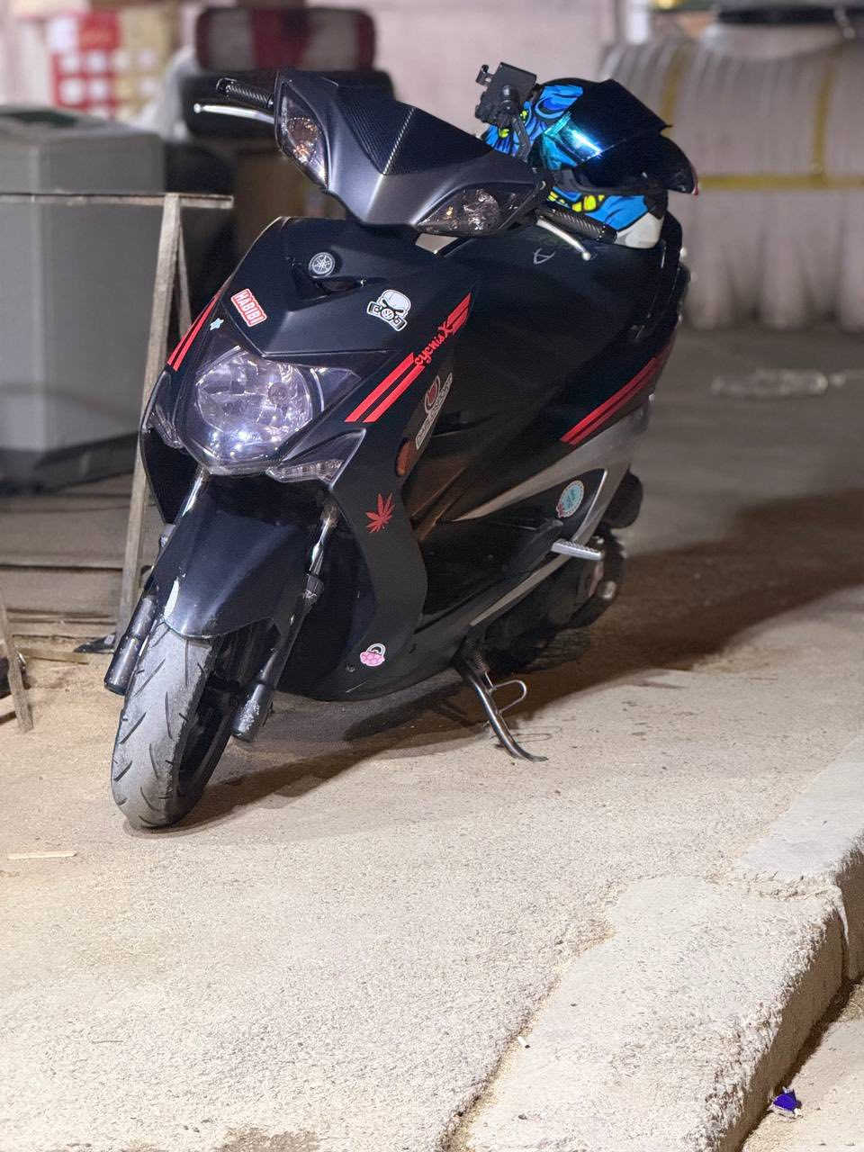 سكنس لد للبيع بلاديه كله من طول لطول ختم واحد مابيه اي نقص بيه كلجات جدد وقايش جديد عليه وتاير خلفي جديد كهربائيات كله شغاله مكينه شلعه معدل خير من الله تجي وشوف بعينك 

العنوان:بغداد حي الجهاد
الرقم:***********
السعر اتصل أو خاص متواجد 24ساعه
