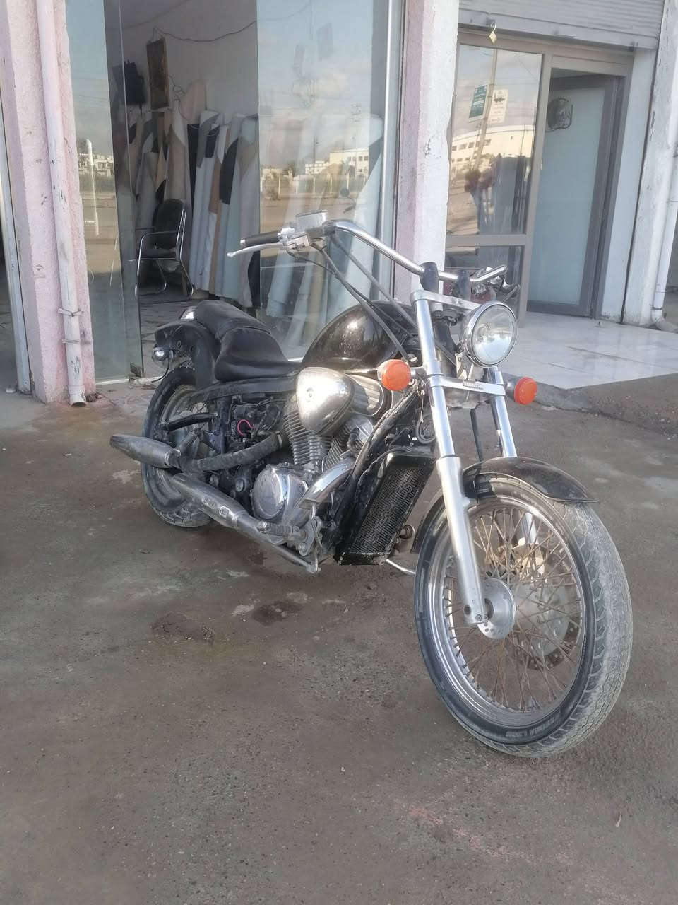 هوندا ستد 400 دراجه شغاله وتمشي عقل فصله بلاد
(550 الف قفل قفل) بدون عمله 
بعقوبه حي المعلمين ***********
