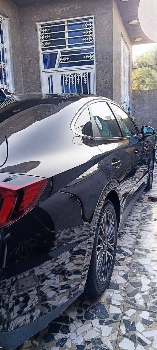 السلام عليكم
... سوناتا موديل 23 مكينة 2500 رقم اربيل تحويل وكاله بالخدمه..حادث بسيط كلش والصور مال الحادث مرفوقه بالمنشور تخم تاير سيارة جاهزه ونظيفه .. مواصفات معروفه..سعر 175 بيها مجال ..


**إذا كنت صاحب هذا الإعلان وتريد حذفه لأي سبب، رجاءا أرسل رسالة إلى الدعم الفني**