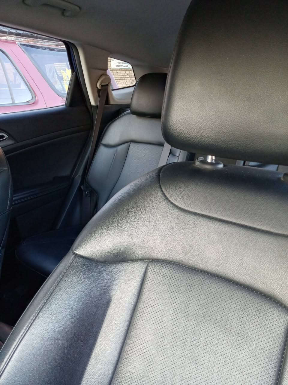 السلام عليكم سبورتج موديل 2023 لون حبري حادثه جاملغ وباب سياره جديده فول موصفات عده الفتحه تبريد كشن جلد سايد ابريك دكمه توكف وحده كامرات رقم اربيل تحويل مباشر ماشيه 60 الف السعر 190 وبيه مجال الاستفسار ***********
