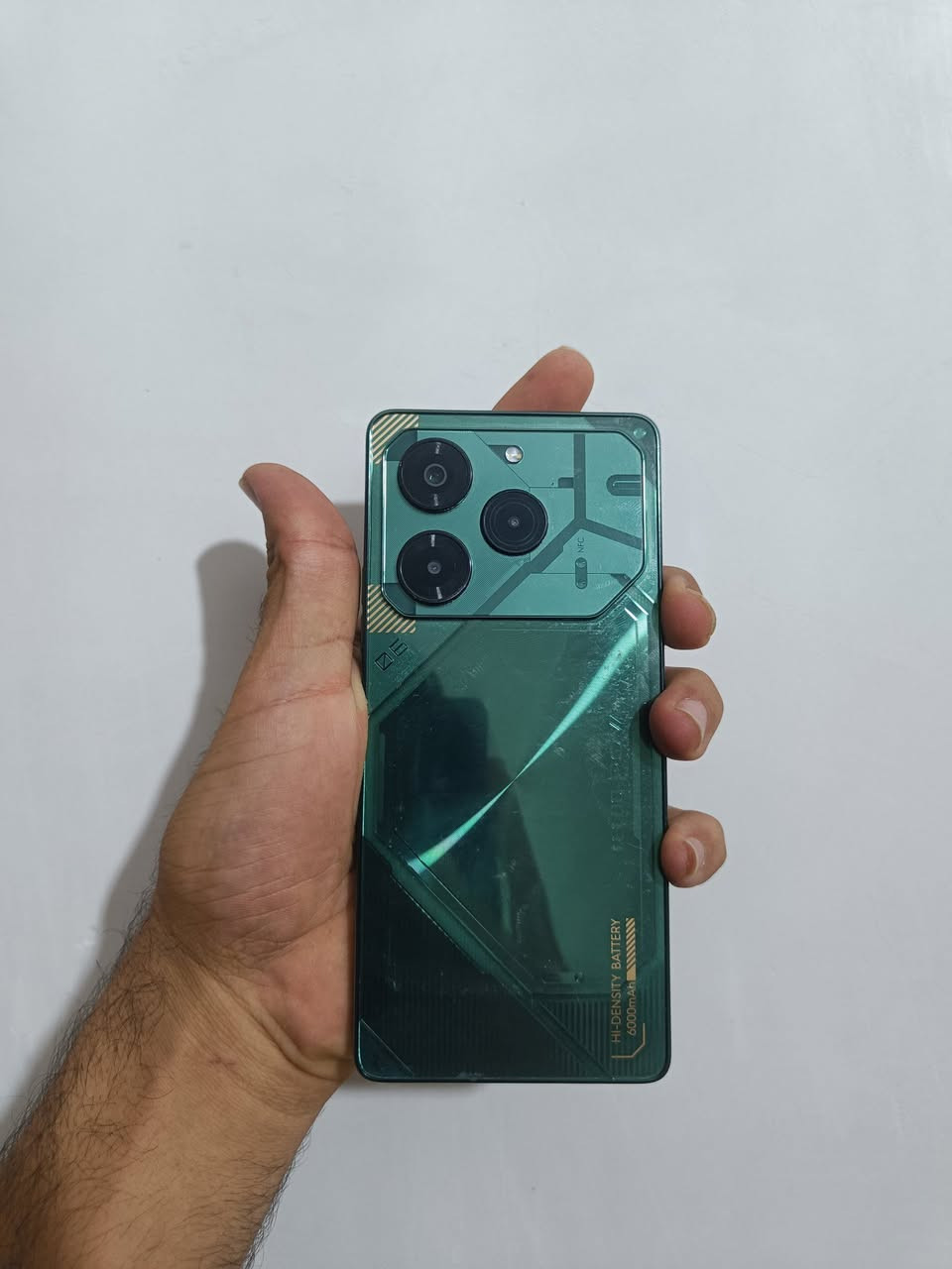 تكنو بوفا 6 برو فايف جي
pova 6 pro 5G
جهاز  نضيف  وامرتب  واي  خلل مابيه  ومكفول  من  اي  عطل  او  تصليح
ذاكره 256  عشوائيه 24 (12+12)
بطاريه 6 الاف شحن تايب سي 
صوت  عالي استيريو 
السعر 185الف 
المكان ناصريه مركز


**إذا كنت صاحب هذا الإعلان وتريد حذفه لأي سبب، رجاءا أرسل رسالة إلى الدعم الفني**