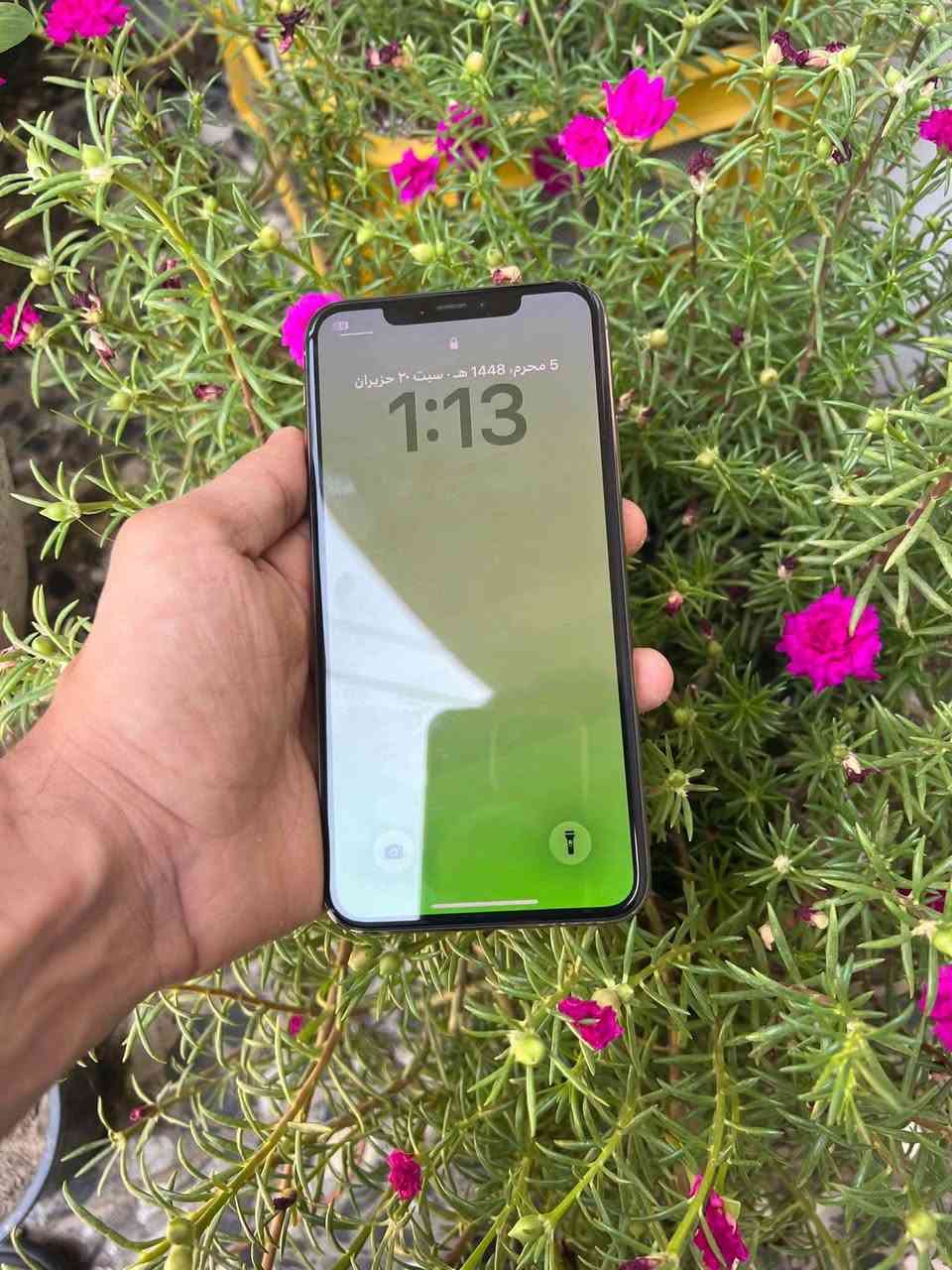 السلام عليكم 
ايفون 11 برو ماكس 
بطاريه 73 مبدله بس ما تنزل ابد صار سنه هي 73 صرف شحن ماكو جهاز نضيف حيلل ذاكره 256
الجهاز للبيع السعر 300 ويرهم مراوس بـ ايباد 💙.


**إذا كنت صاحب هذا الإعلان وتريد حذفه لأي سبب، رجاءا أرسل رسالة إلى الدعم الفني**