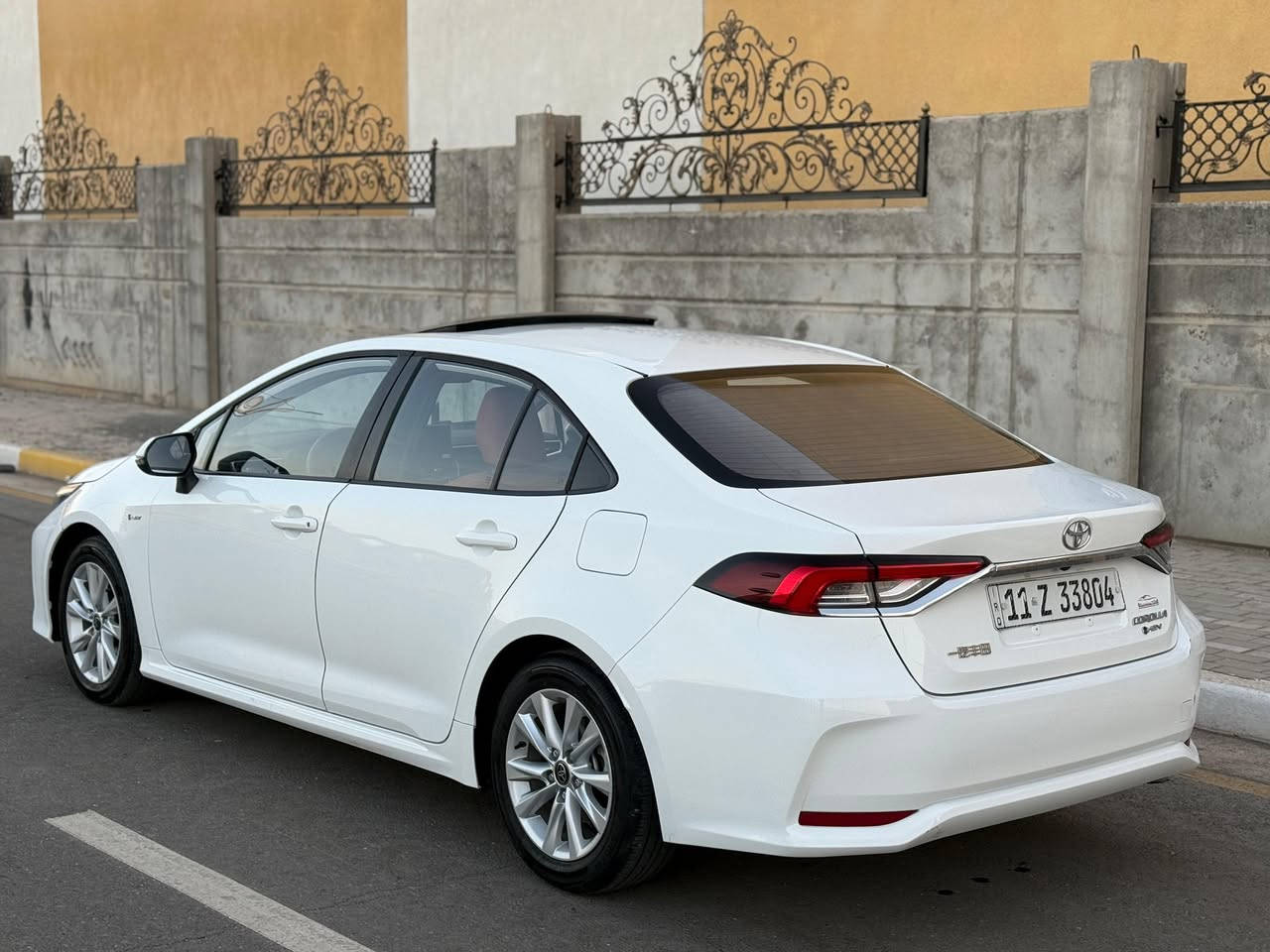 تيوتا كورلا هايبرد 2025 كفاله عامه
رقم بغداد تحويل مباشر 
عداد المسافه : 14 الف km
حجم المحرك : 4 سلندر 1800 هايبرد 
المواصفات .. 
بصمة تشغيل وابواب - فتحة سقف
رادار امامي مانع تصادم 
مقاعد جلد - هاند بريك كهرباء - اوتو هولد
ويل كب - اشاير مري - لايت وكشاف زينون
تبريد قطعتين - شاشه كار بلي - كامره خلفيه 
***********
(( السعر 163 ورقه ))
