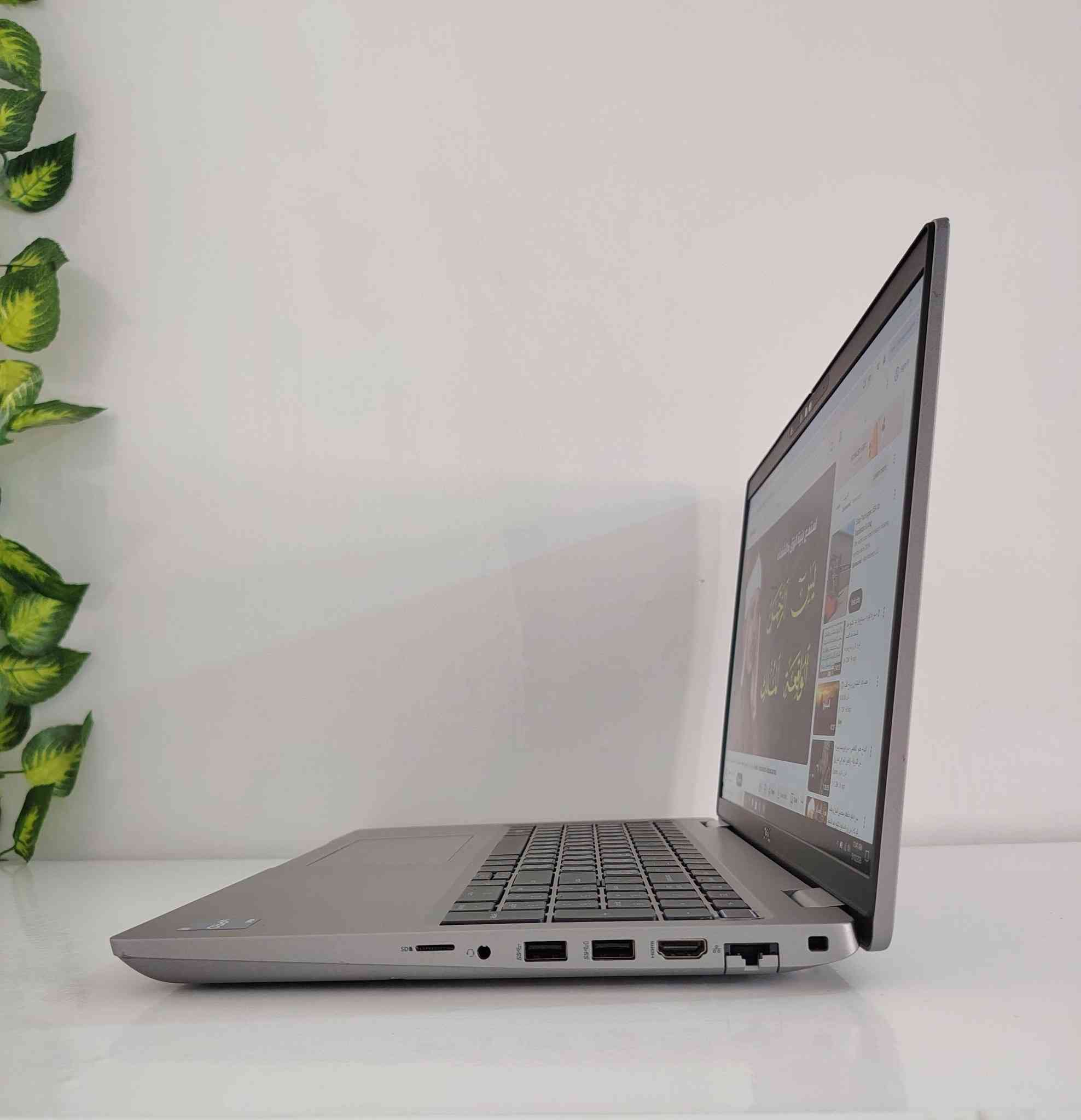 🔥 Dell Latitude 5531 الوحش العملي والأداء العالي 🔥

✅ المعالج : i7-12800H جيل 12
✅ عدد الأنوية : 20 CPUs
✅ الرام : 16GB DDR5 4800 (قطعتين)
✅ التخزين : SSD NVMe SK hynix
✅ بيه قطعتين هارد والمجموع 512GB

🎮 كرت شاشة Intel Iris Xe 8GB
🎮 كرت شاشة NVIDIA GeForce MX550 2GB

🖥 شاشة FHD واضحة ونقية
⌨️ كيبورد ستيكر ضوئي عربي إنكليزي
🔋 بطارية جديدة اكسلنت تقره 100%
✨ الجهاز نظيف جداً ونفس الصور تماماً
💯 الهدايا والملحقات(شاحن اصلي+ماوس+حقيبة+ماوس باد) 

💻 مناسب للشغل، التصميم، الدراسة، والمونتاج الخفيف والمتوسط

💰 السعر : 610 ألف فقط

📍 مكتب المهداوي لتجارة اللابتوبات المستخدمة
🚚 توصيل لكل المحافظات
🛡 ضمان حقيقي 30 يوم
⭐للطلب على رقم الهاتف *********** او مراسلتنا على الصفحة
