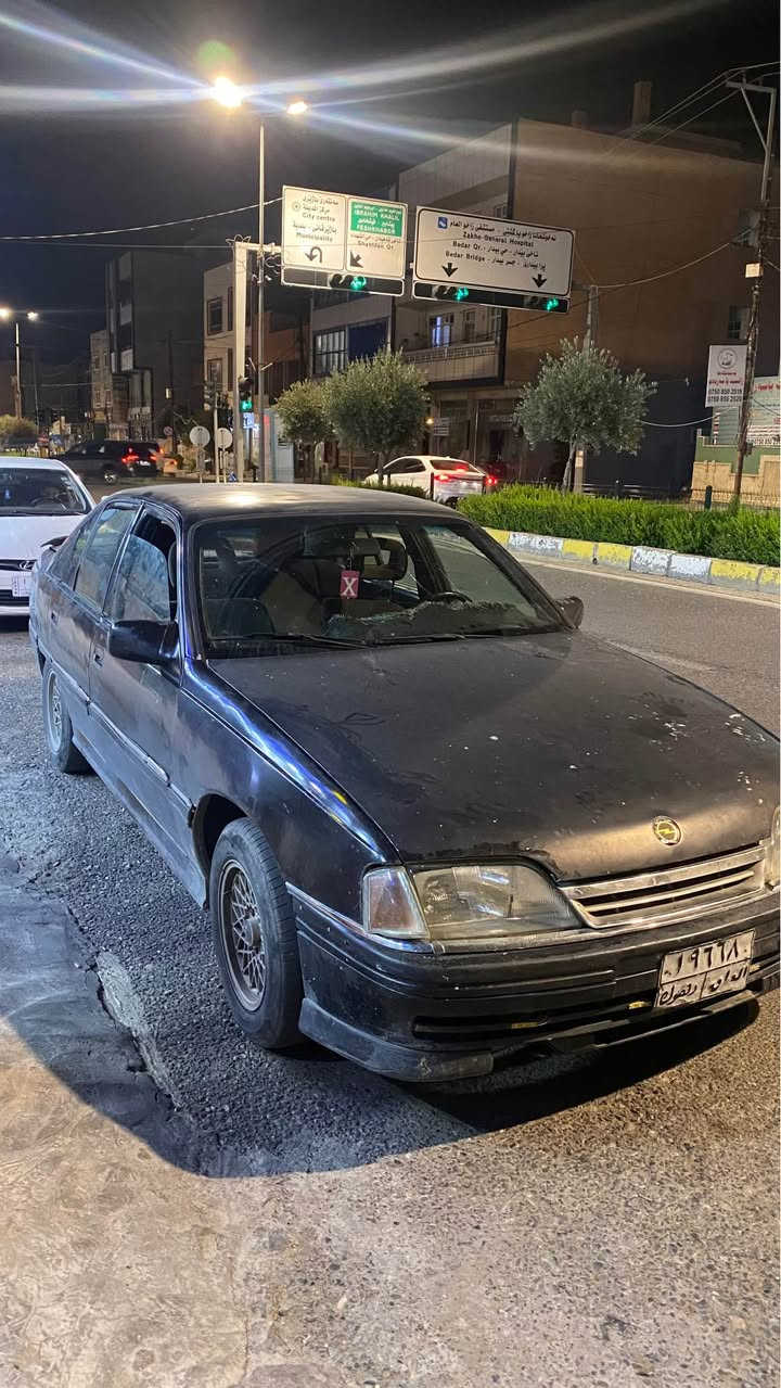 ئوميگا موديل ٩٢
غرامه ١.٢١٠٠٠٠
خوداني سه نه ويي به رزه يه 
ده ين دزي بشه رت قولبين بشه رت
مكينه گير شرت جديد 
***********
سعر ٢٥ ورقه زاخو, دهوك
