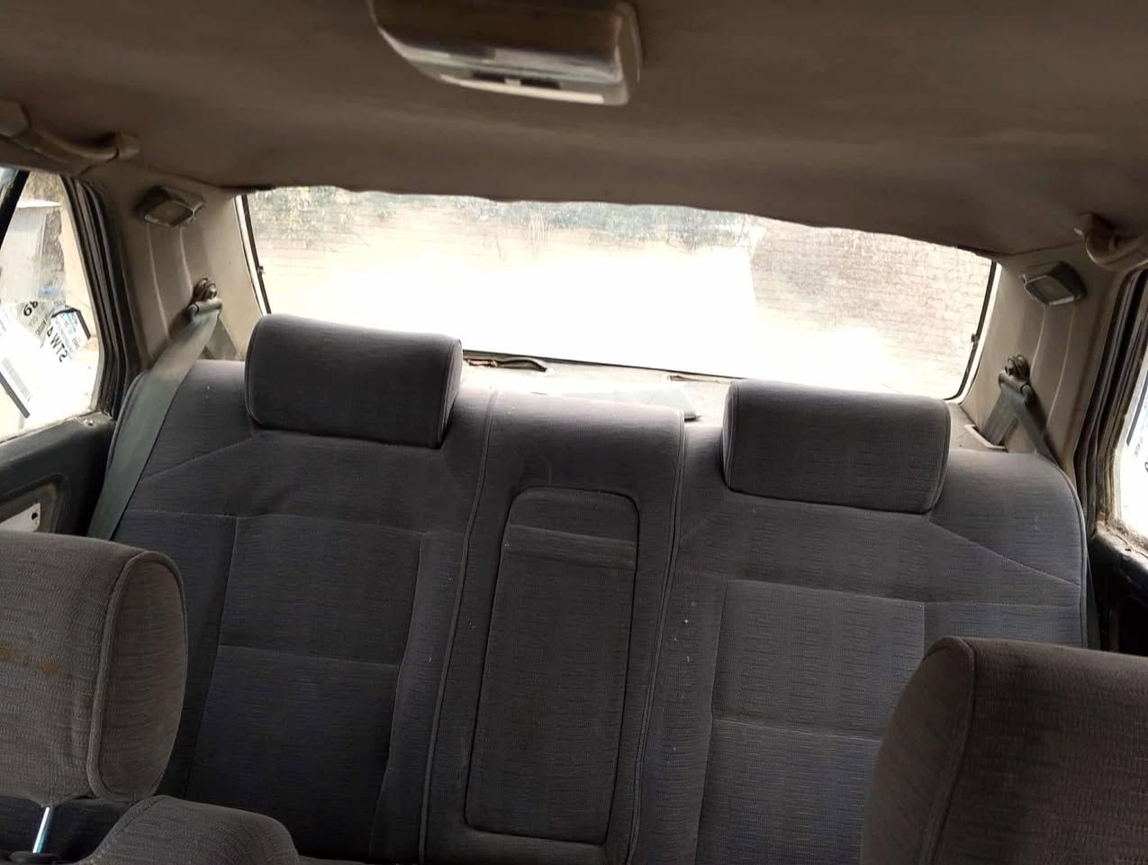 كيا بونتيشا 93 محرك مفتووح  محور كابريتر  كير اوتماتيك السياره شغاله وتمشي كشر بلادي رقم انبار الماني سنويه عظم عاج السعر 15وبي مجال ،الانبار،البغدادي،الدولاب ‏‪***********
