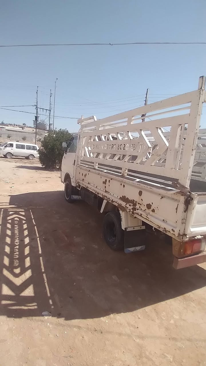 سلام عليكم
للبيع كيه بنكو 96 جاهزه سنويه إلى 31 ب اسمي مداور ثاني يوم
سعر 50
 مكاني نجف رقم ***********
