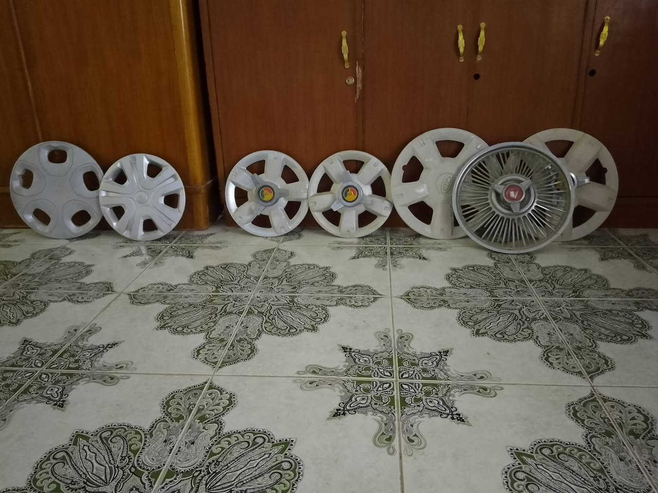 السلام عليكم تخم كبات كيا +زوج كبات كيا كذالك+ ويل خلفي كيا السعر مناسب والشراي يتصل على الرقم *********** وبي واتساب ويوجد توصيل كافه المحافظات
