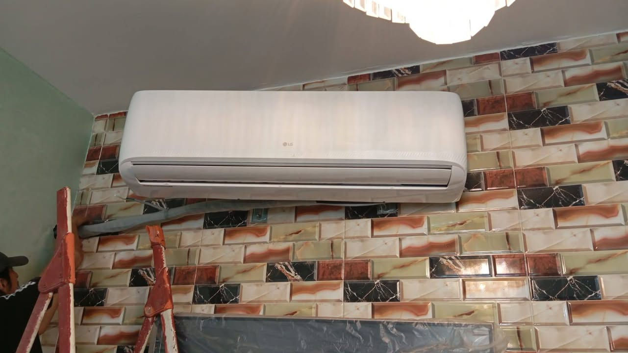 التعاون للتبريد *********** وتساب 📞
تصليح داخل بيتك لا تتعب وتحتار 
تنصيب - صيانه - تنظيف.                            ورشات متنقلة لصيانه وتنصيب وتركيب وتنظيف وغسل جميع انواع التبريد.   صيانه عامه.                               ضمان في العمل ⭐️.    ورشاتنا متنقله لصيانه وتنصيب وتركيب وتنظيف وغسل جميع انواع التبريد (سبالت ومكيفات )
