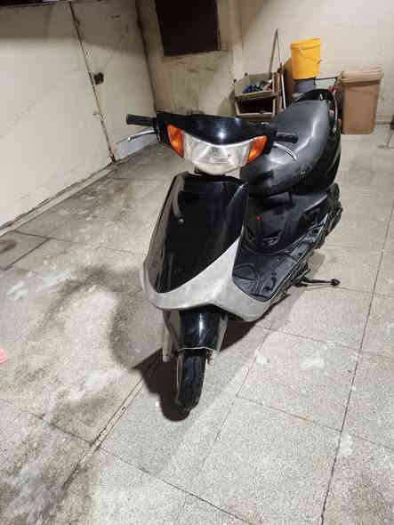 سلام عليكم ماكس قجمه للبيع نضيفه كهربائيات شغاله كل شي شغال سعرها 250 مكاني بغداد حي الجامعة
