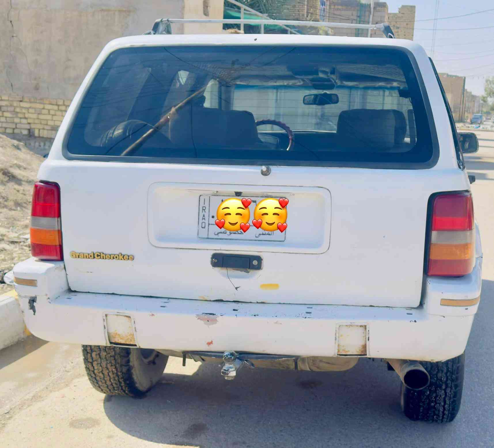 جيب شروكي موديل 1993 رقم مثنئ الماني مداور ثاني يوم
كير ومكينه فيفتي جدد مكفولات
حداديه جديده 
تبريد يشتغل ثلج
كهربائيات كلها تشتغل من الطول للطول
طخم تاير ويل كب
شاشه + كأمره 
دواخل نضيفه كلش
ترايك وين ماتريد 
مكان السياره الناصريه المركز 
السعر 41 وبيه مجال 
للاستفسار ***********
