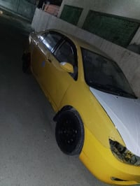 للبيع ليفان 2011رقم بغداد احمر السياره جاهزه السعر17  الاتصال/07758529...