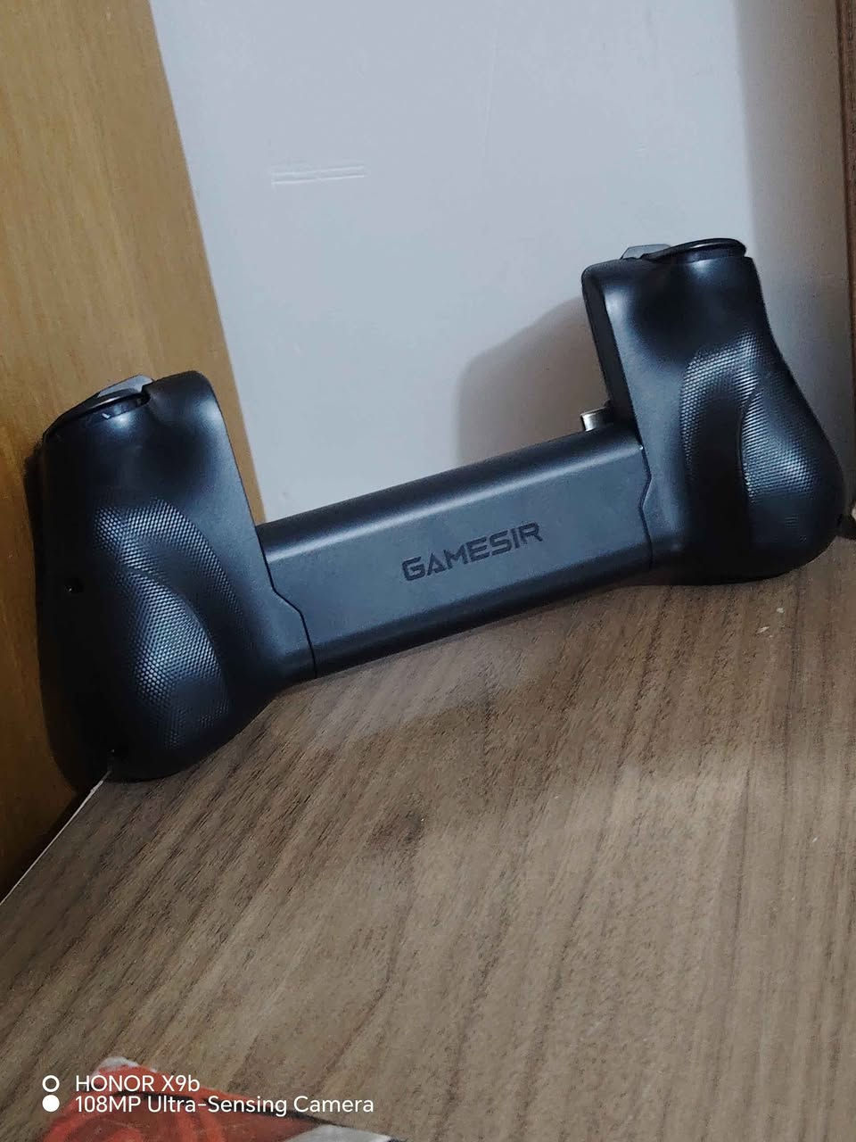 كيم سير x5 lite تايب سي
مستعمله قليل بحاله اخت الجديدة

مع الكارتون وملحقاتها
وبيها تطبيقها الخاص
Gamesir و Gamehup
انالوغ مغناطيسي ما يعطل ابد

وتجي وياها 7قطع  تناسب جميع الهواتف والايبادات وتدعم كل الالعاب

كيم باد غني غن التعريف سعر
 38الف

ويتوفر توصيل لكل محافظات العراق
للحجز خاص كربلاء, العراق


**إذا كنت صاحب هذا الإعلان وتريد حذفه لأي سبب، رجاءا أرسل رسالة إلى الدعم الفني**