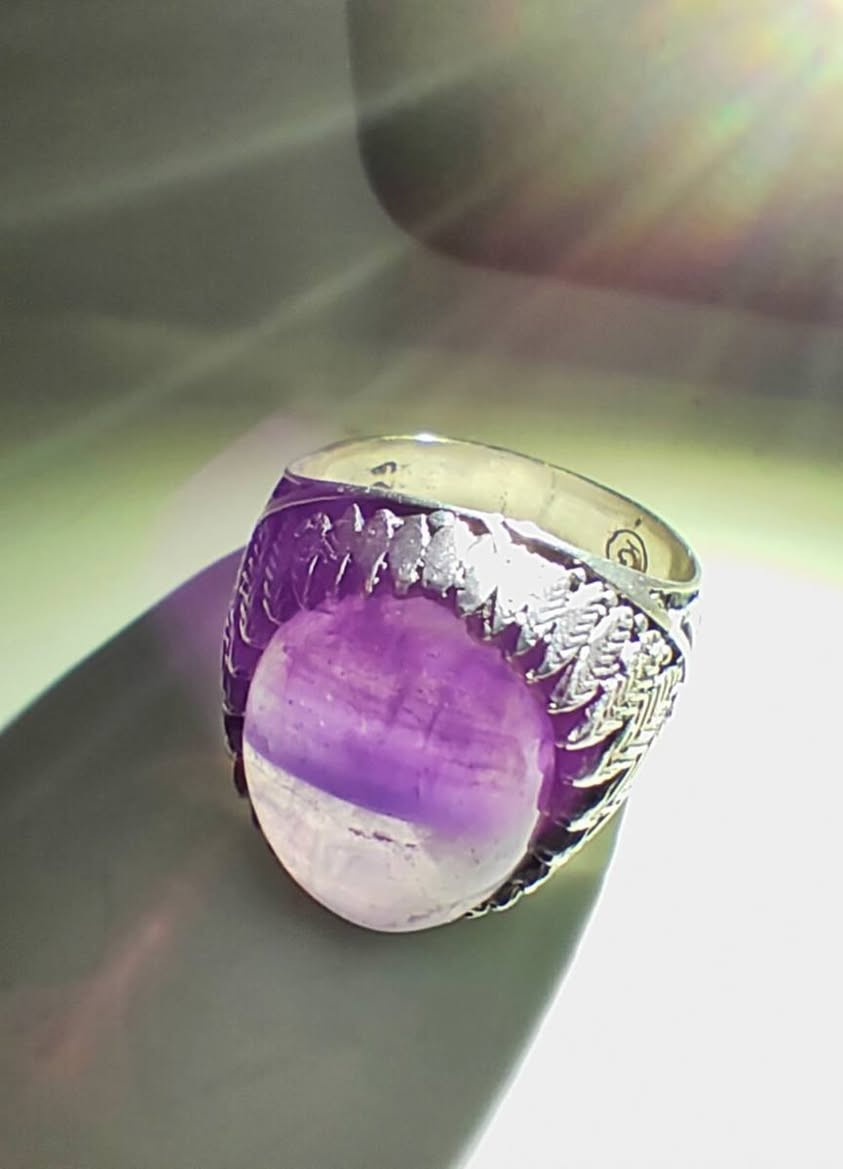 خاتم للرجال بحجر اميتيست طبيعي و حر مقاس 62 63 
Bague homme avec pierre naturelle améthyste


**إذا كنت صاحب هذا الإعلان وتريد حذفه لأي سبب، رجاءا أرسل رسالة إلى الدعم الفني**