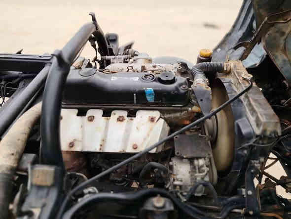 السلام عليكم كنتر عظم فحل شاصي وربع بلادي قلاب محرك 33يعني 108رقم بغداد مشروع وطني لغايه 28 مكفوله كفاله عامه عنوان نجف *********** ابو الازهار
