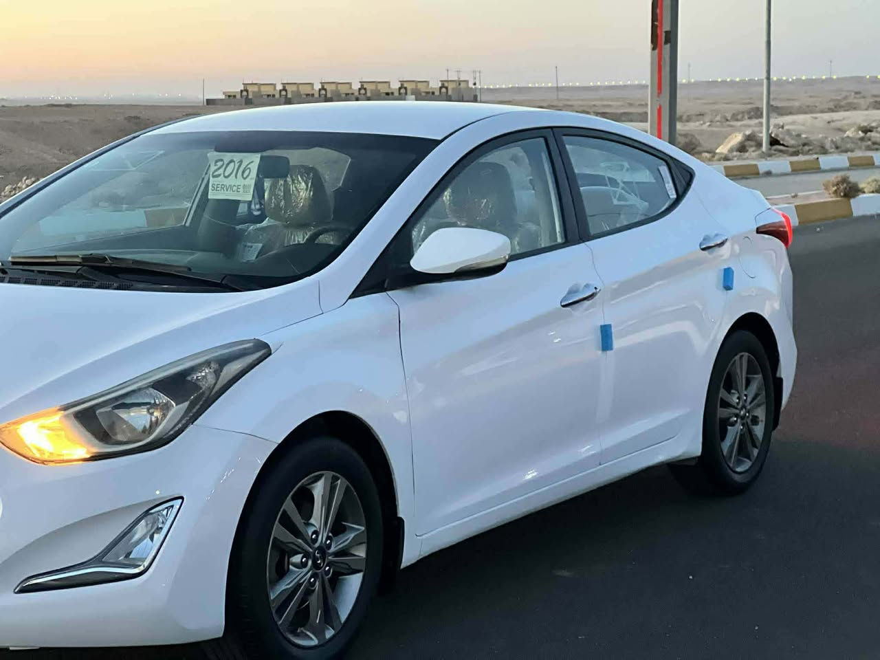 السلام عليكم 
الانترا ٢٠١٦ خليجي 
محرك ١٨٠٠ 
رقم بغداد الدولي الجديد
سنويه جديده
تحويل شرط ثاني نهار 
سياره جاهزه من كلشي 
بيها صبغ جاملغ جهت السايق وشبر باب الخلفي
ملاحضة المحرك مفتوح 
السعر 122وبيها مجال مكاني بغداد العامرية
***********
