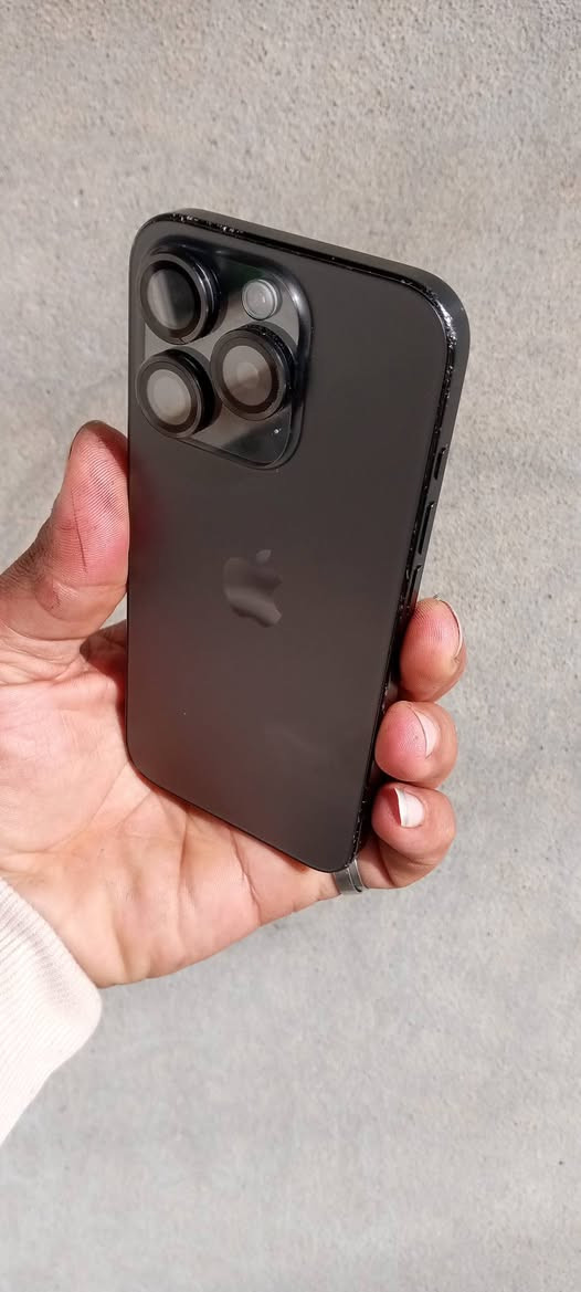 يولد عندي ايفون 15 برو فقط أي سيم شريحه الكترونيه مابي مكان سيم يعني ذاكرته 128 كيكه مبدل بي فقط ضهر بطاريه 93بلادي بدون رفع مشحون 270 مره جهاز كلش نضيف غراضه كامله ويا سعره الجهاز 600بي مجال شراي تعال خاص اخوتي ملاحظه مهم(((فقط بيع بدون مراوسه))) تحياتي الكم


**إذا كنت صاحب هذا الإعلان وتريد حذفه لأي سبب، رجاءا أرسل رسالة إلى الدعم الفني**