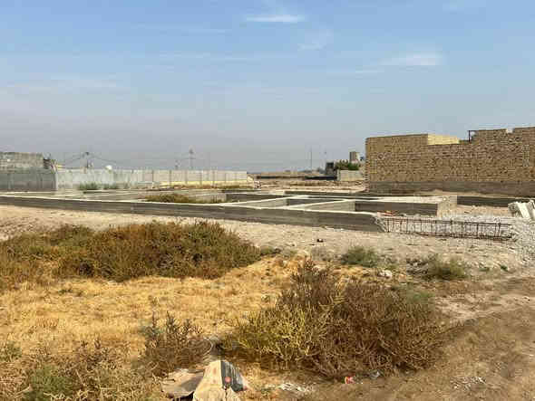 ✨ تصميم مميز – بيع قطعة زراعية مميزة ✨
للبيع قطعة زراعية مساحة 500 متر
📍 منطقة طريق الشركة – قريبة من الحسينية الجديدة
🌿 بيها بتلو جديد والباقي قطعة جاهزة للاستثمار أو الاستخدام حسب رغبتكم.
📸 كما موضح بالصور والفيديو

🔹 موقع جميل ومناسب
🔹 فرصة مميزة لمحبي الاستثمار الزراعي
🔹 سعر مناسب جداً

للاستفسار والتفاصيل أكثر يرجى الاتصال بنا:
***********
***********
📞 مكتب الركابي للعقار
