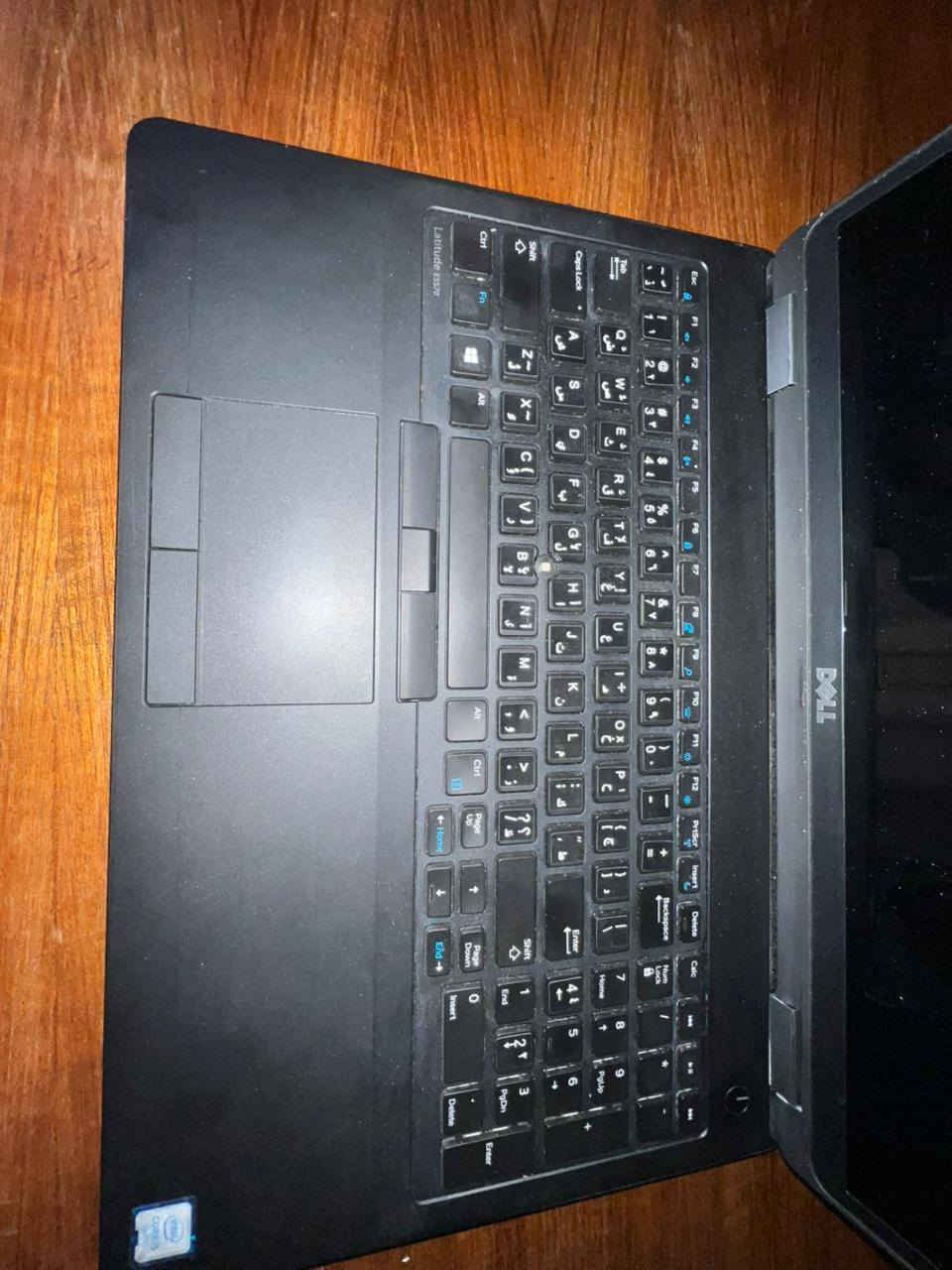 سلام عليكم لابتوب دل للبيع الجيل السابع ci5 رام 8 ذاكره 256 نضيف جدا مناسب للدراسه ولبرامج الهندسيه ملحقاته ماوس وشاحن وجنطه سعره 200وبي مجال بسيط شراي أتفضل خاص مو شراي لا تكسر بسعره + او الاتصال الى الرقم 7866588980


**إذا كنت صاحب هذا الإعلان وتريد حذفه لأي سبب، رجاءا أرسل رسالة إلى الدعم الفني**