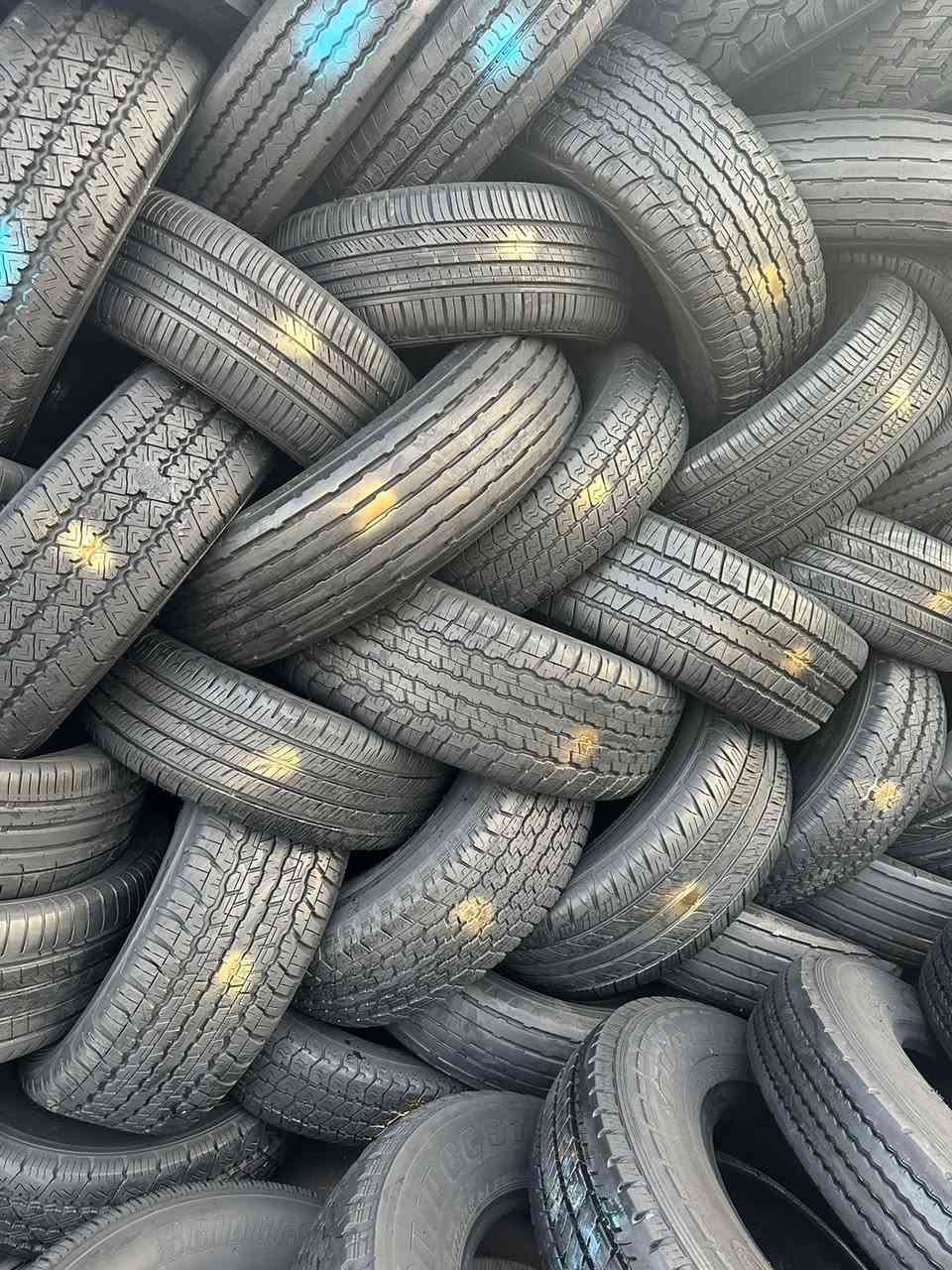 السلام عليكم وصلنا تاير بالة درجة جميع القياسات وجميع النقشات كوري ياباني ( جملة - مفرد ) 
يوجد خدمة توصيل جميع محافضات العراق 
للتواصل ( *********** ) (  *********** )
