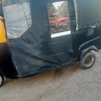 تكتك بياجو اجاهزء مجهزء كامله. للبيع موديل 2018 اوراق كامله بغداد الزع...