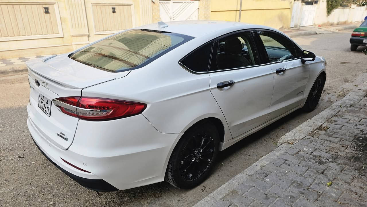 السلام عليكم
فورد فيوجن ٢٠١٩ 
محرك ٢٠٠٠ هايبرد 
ماشيه ١٤٥ كيلو 
صور الحادث بالمنشور بيها قطع صبغ ابيع احزام 
مكفوله من الدواخل والكص والكلبه مكانها الكوت مركز المدينه 
السعر ١١٥ رقم بغداد انكليزي بسمي تحويل مباشر 
للاستفسار ***********
