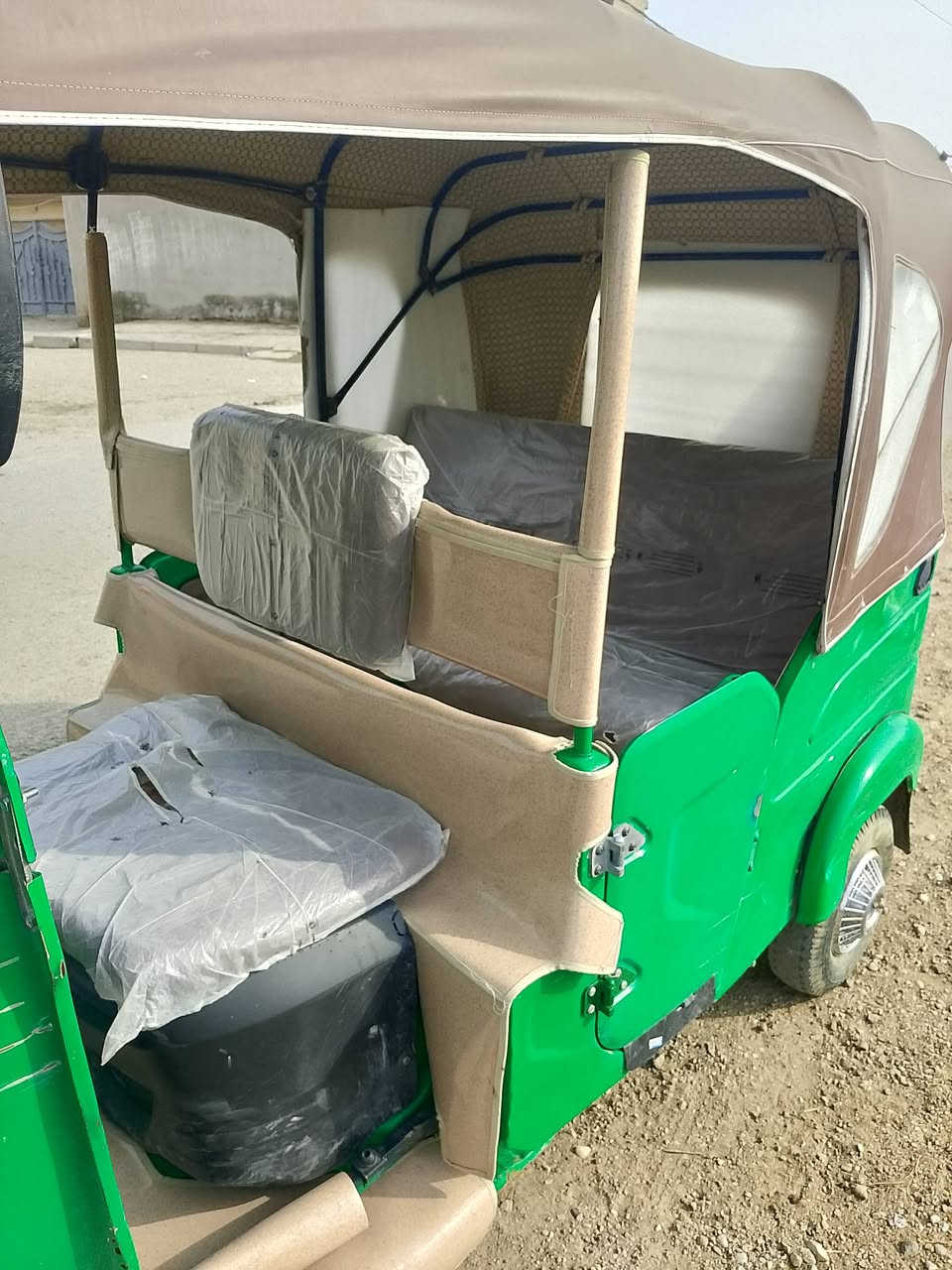 سلام عليكم تكتك موديل 21مرقمه تكتك ضاعت سنويتهة ماشي بل معامله مالتهة كامله تكتك خير من الله تعال شوف وكلب وبيك خير وتدلل مكان ديالى بعقوبه تصال ***********
