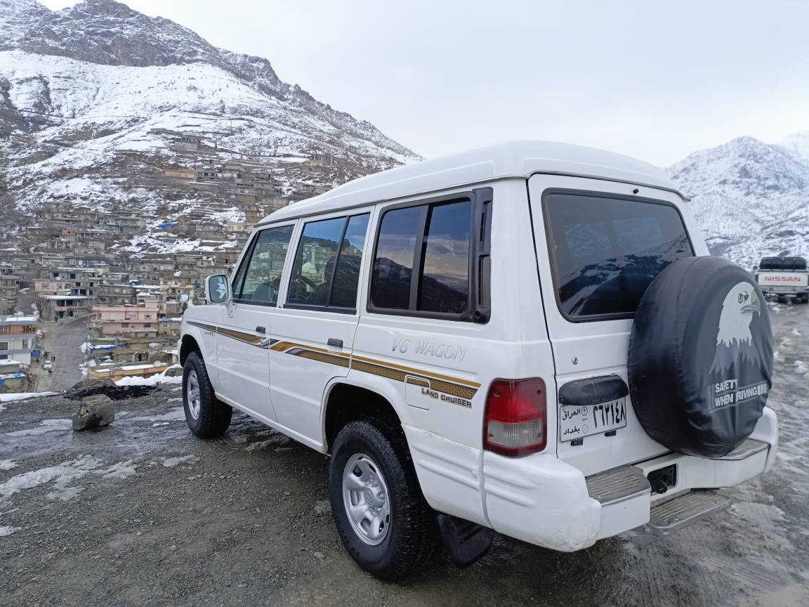 گالوبەر مۆدێل ٢٠٠٠ ئاڕم پلاستیک سلێمانی هەرزەی تازە  *********** ئاڕمی بێ غەڕامە یە بەشەرتی ئەوەلیاتوو مەفرەزە گێڕ مەکینە وەرگەڕاو بڕاوە موس دەحم لێدراوی مەکینە بەخی سێ هەزارە سەقف بەرزە  تەقەو ڕەقەی بەشەرت هەرچوار تای تازەیە بەسپێرەوە دەبڵ ئەکسل بەشەرت کامل ناوگێچەنی بەشەرت پاوەرو جام کارەبا ماڵی دۆستە بۆیاغی تەنیا دوپارچەیە بێدەحم لێدراوی  چۆن لەشەریکە دەر چوە ئاوا خاوێن ماوەتەوە ماڵی دۆستە سعری ٣٨ گەڵا
ڕ *********** ڤایبەر واتسئاپ لەسەر کۆڕەکە *********** رانية, السليمانية
