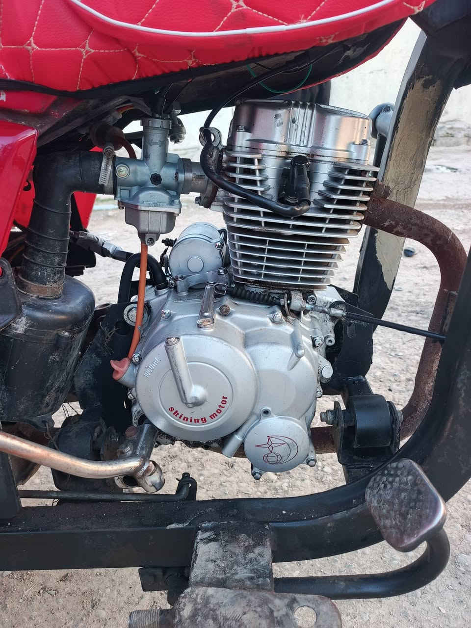 ستوته موديل 17 للبيع وايرمينيه كله شغال ستوته نظيفه 100% كل شيء ما تصرف عليها ماكينه موديل 20 مره واحده معمر شاصي مضروب باج فقط سلف شغاله هندر شغاله ستوته كله شغال تاخذ اربعه ما تصرف عليه من رزق السعر ماله مليون و 200 بيها مجال شيء بسيط انتصر بس على الرقم ما متواجد على الفيس ***********🌹***********
