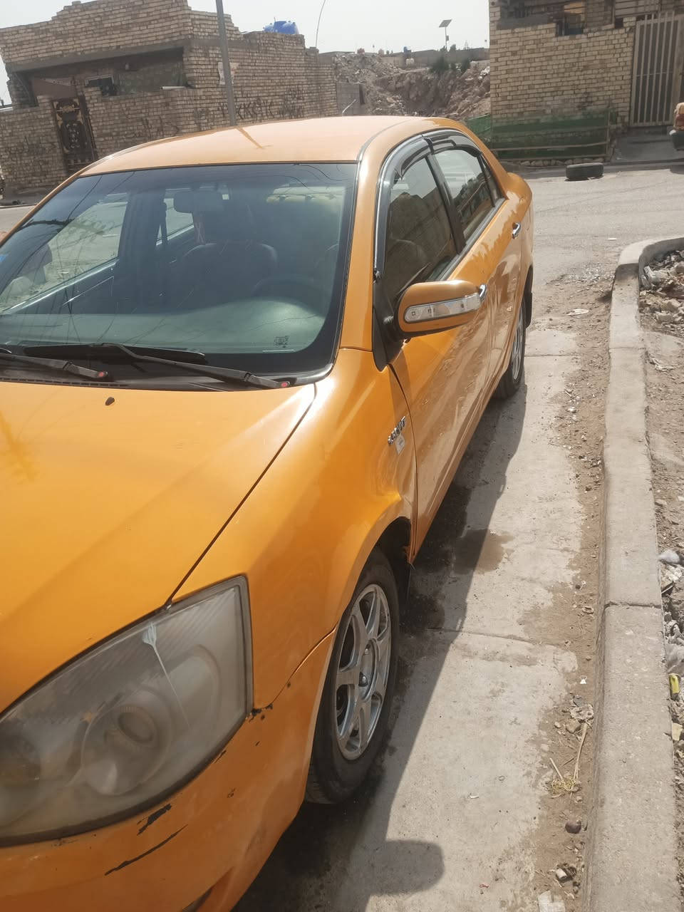 السلام عليكم جيلي 2011 سياره باسمي سنويه 2700 وكان بغداد الشعب سعرها ب 38 تبريد شغال مقفوله عامه بيع مكينه سياره مكفوله كفاله عامه مصبوغ حزام الجماليه مكان بغداد الشعب‏‪***********‬‏
