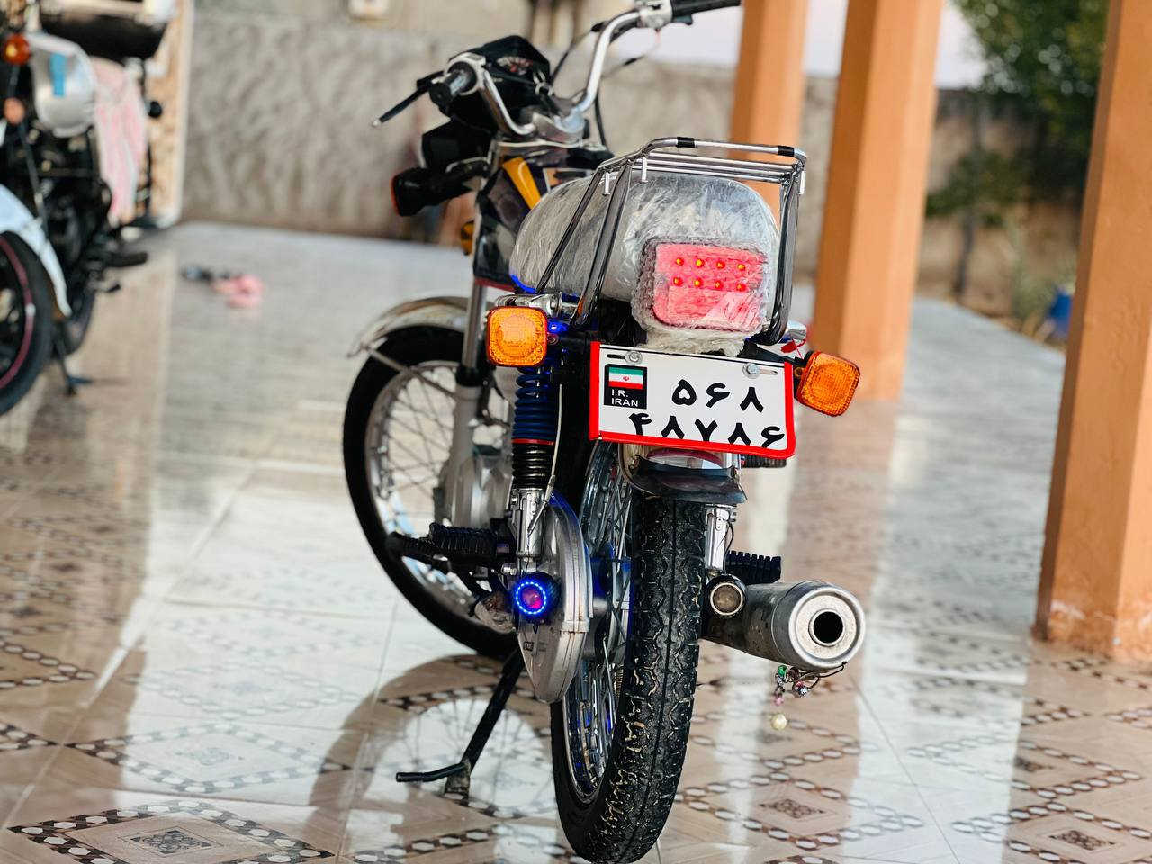 سلام عليكم دراجه نامه شلامجه أصلي 3حروف 3نجمات أوراق أصولي دراجه مكفولة كفاله عامه موديل 2025 سعر جوه السوك 600وبيه مجال مكاني بابل ناحيت انيل رقمي ***********.  ***********
