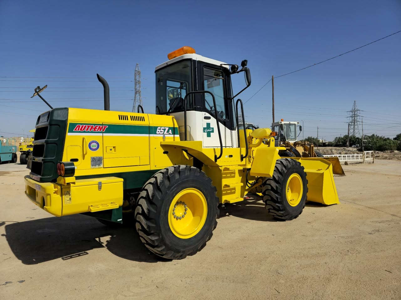 اللهم صل على محمد وآل محمد 
يتوفر داخل {معرض الشمري}  
كاوسكي حجم 65 ZA دور
دخول جديد للعراق 🇮🇶
وارد اليابان 🇯🇵
محرك ازوزه 6 سلندر 
تبريد بلادي 
مشتغل 3000 
تخم تاير الشركه
نظافه واضحه واحلى من الصور بعد
العنوان النجف الاشرف مدينة المعارض الجديده 
***********   ***********
