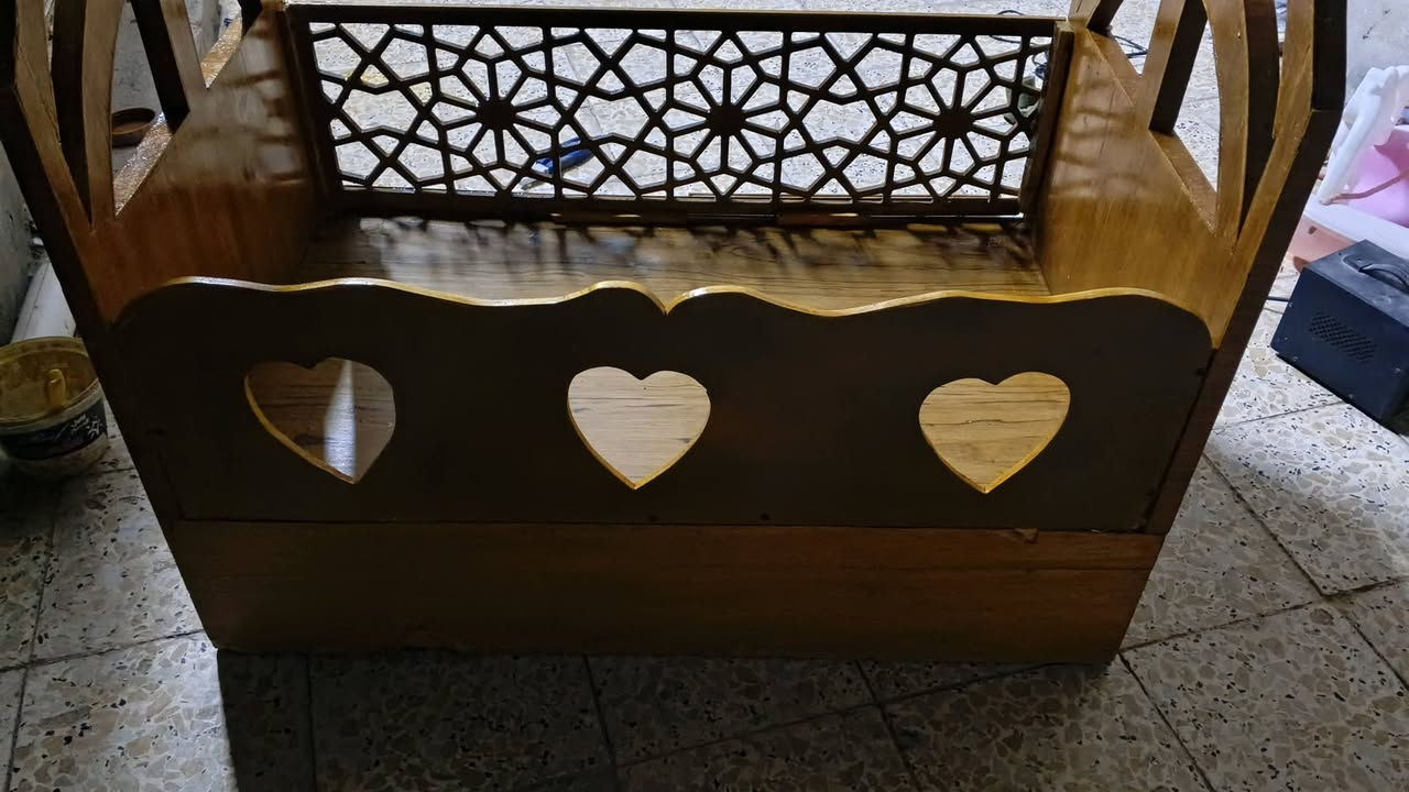 كروك طفل العرض 62 
الطول 105 السعر 40.الإتصال على رقم ***********
